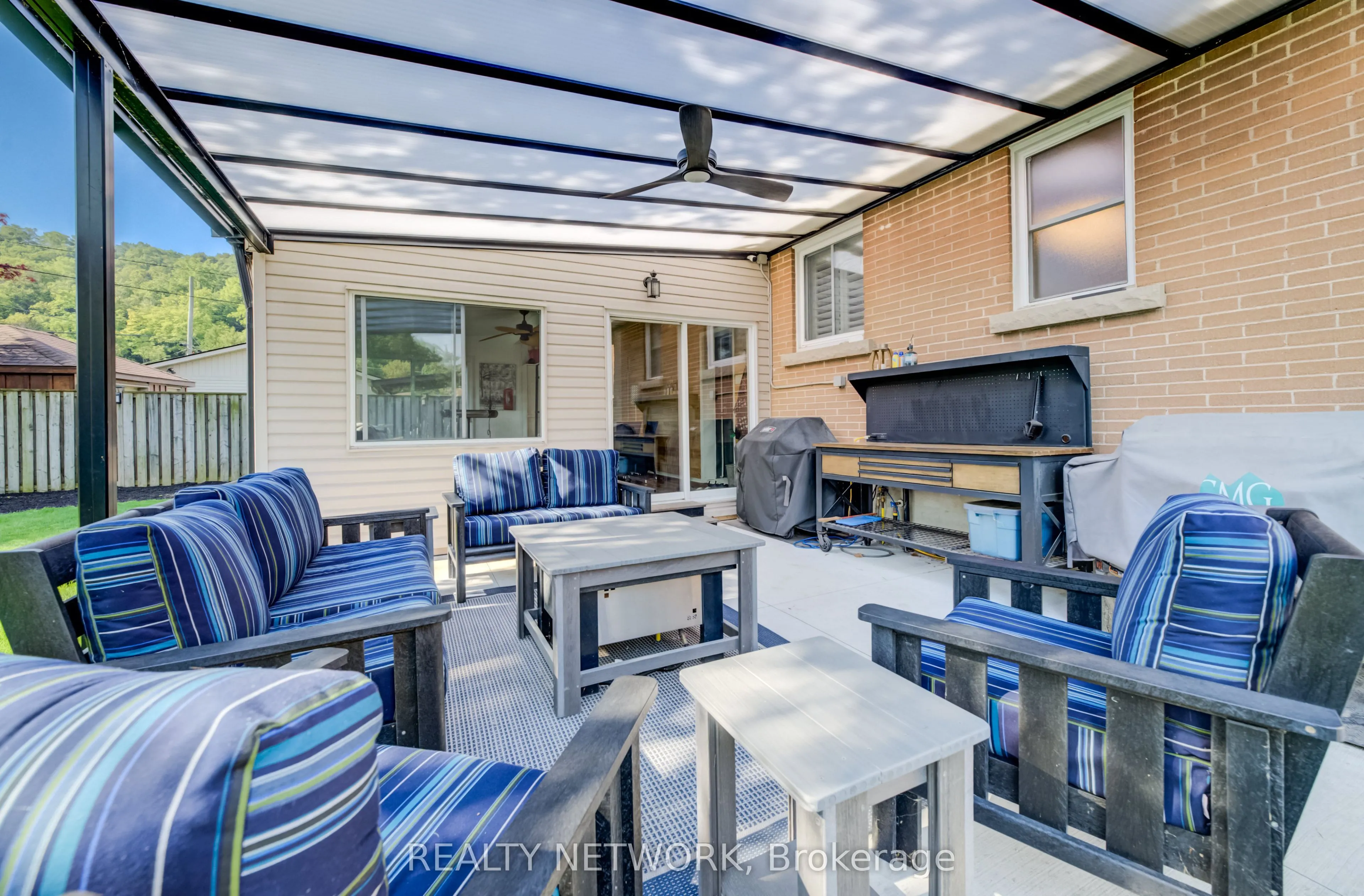 21 Loma Drive