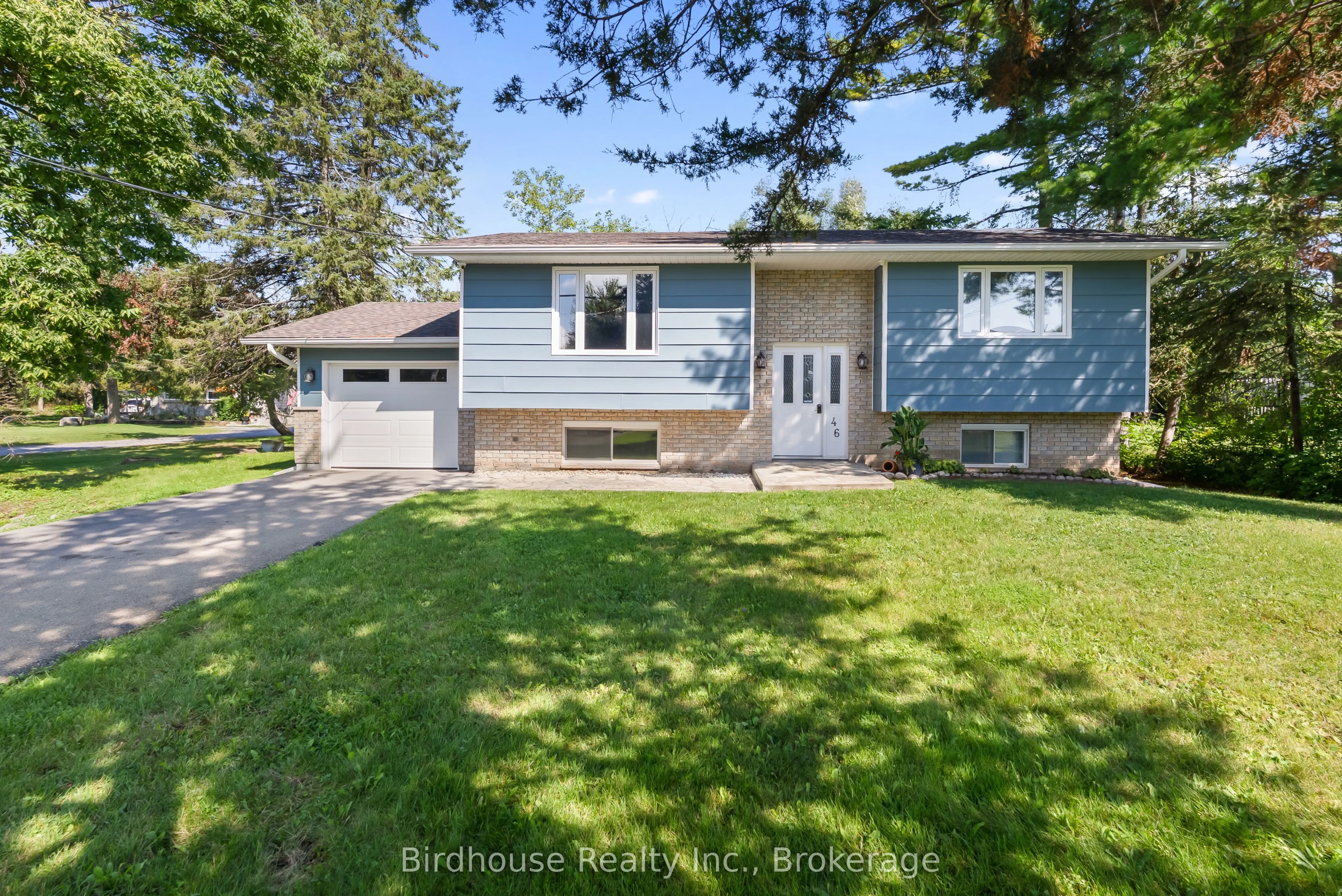 46 Riverside Drive