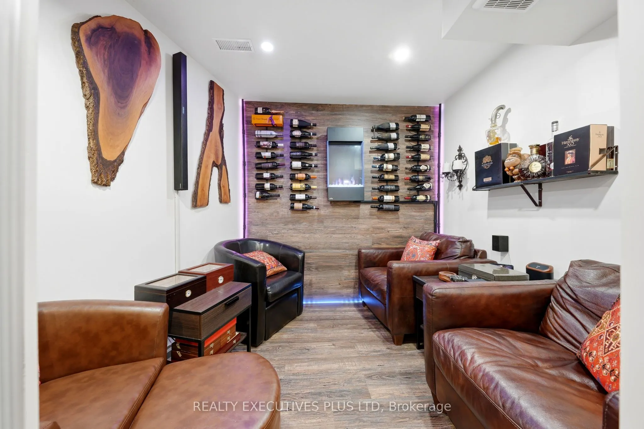 36 Lakeview Drive