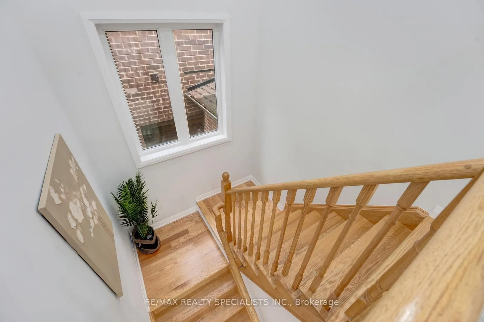 908 Sobeski Avenue