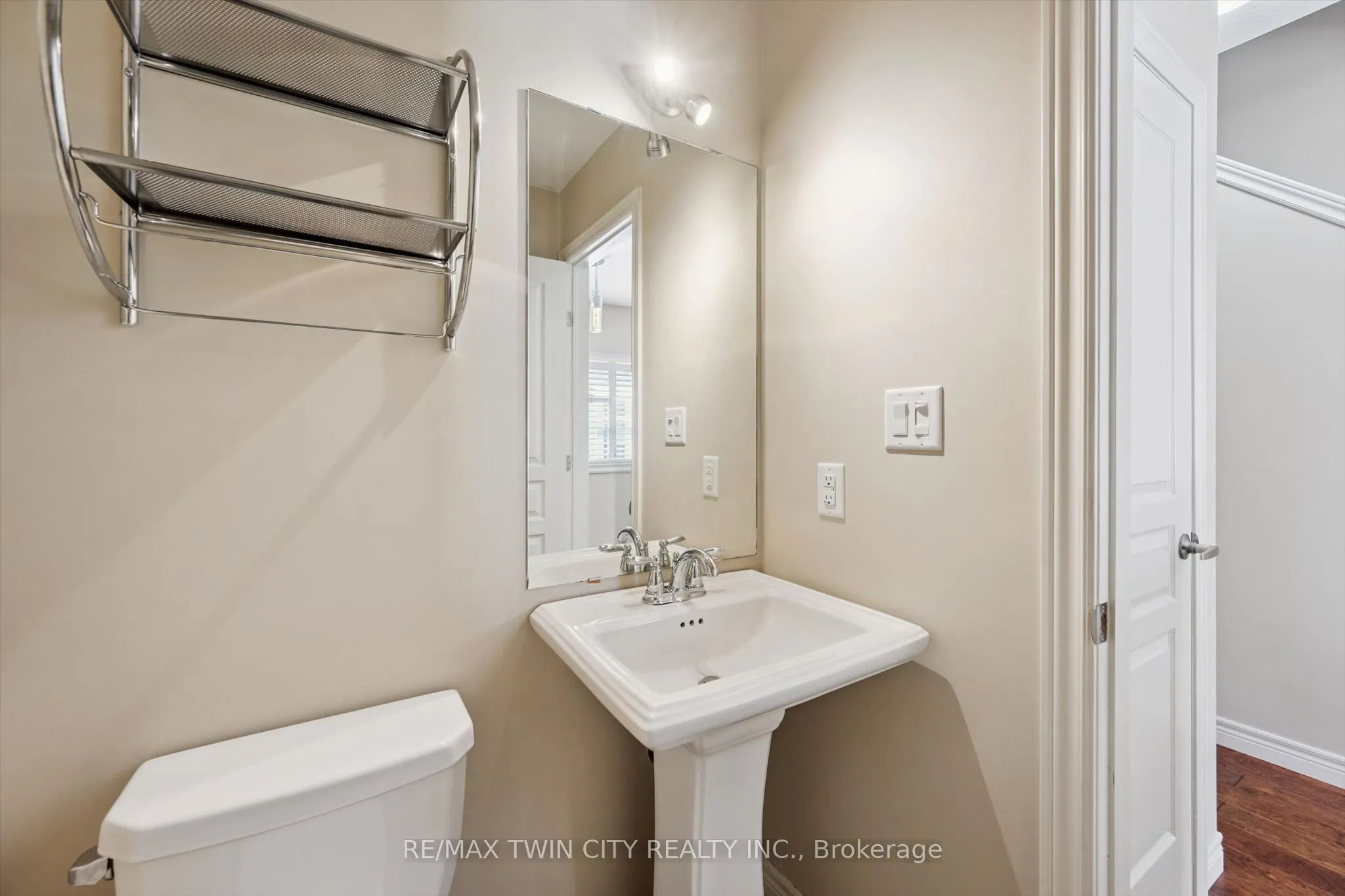 4 Cheltenham Mews