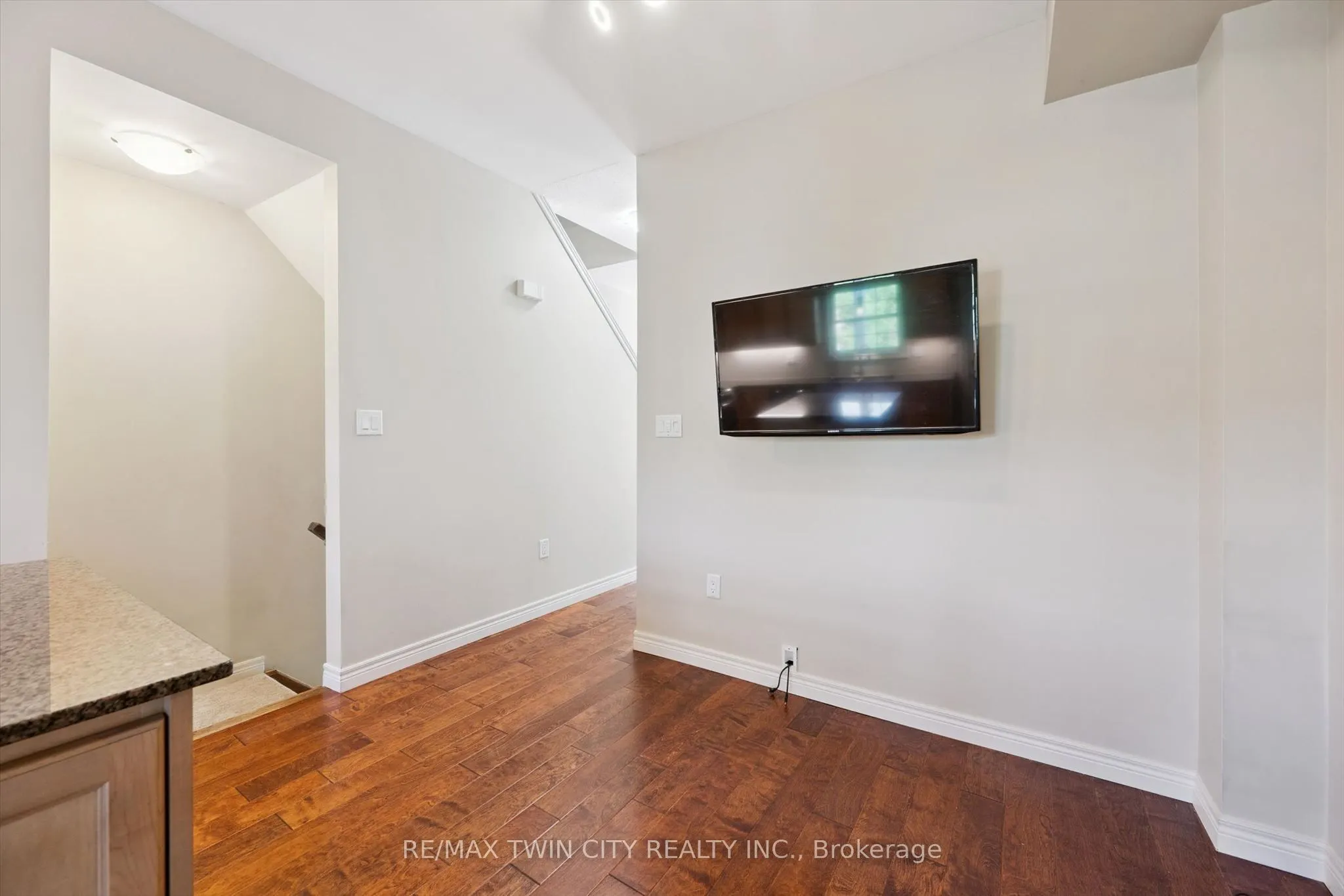 4 Cheltenham Mews