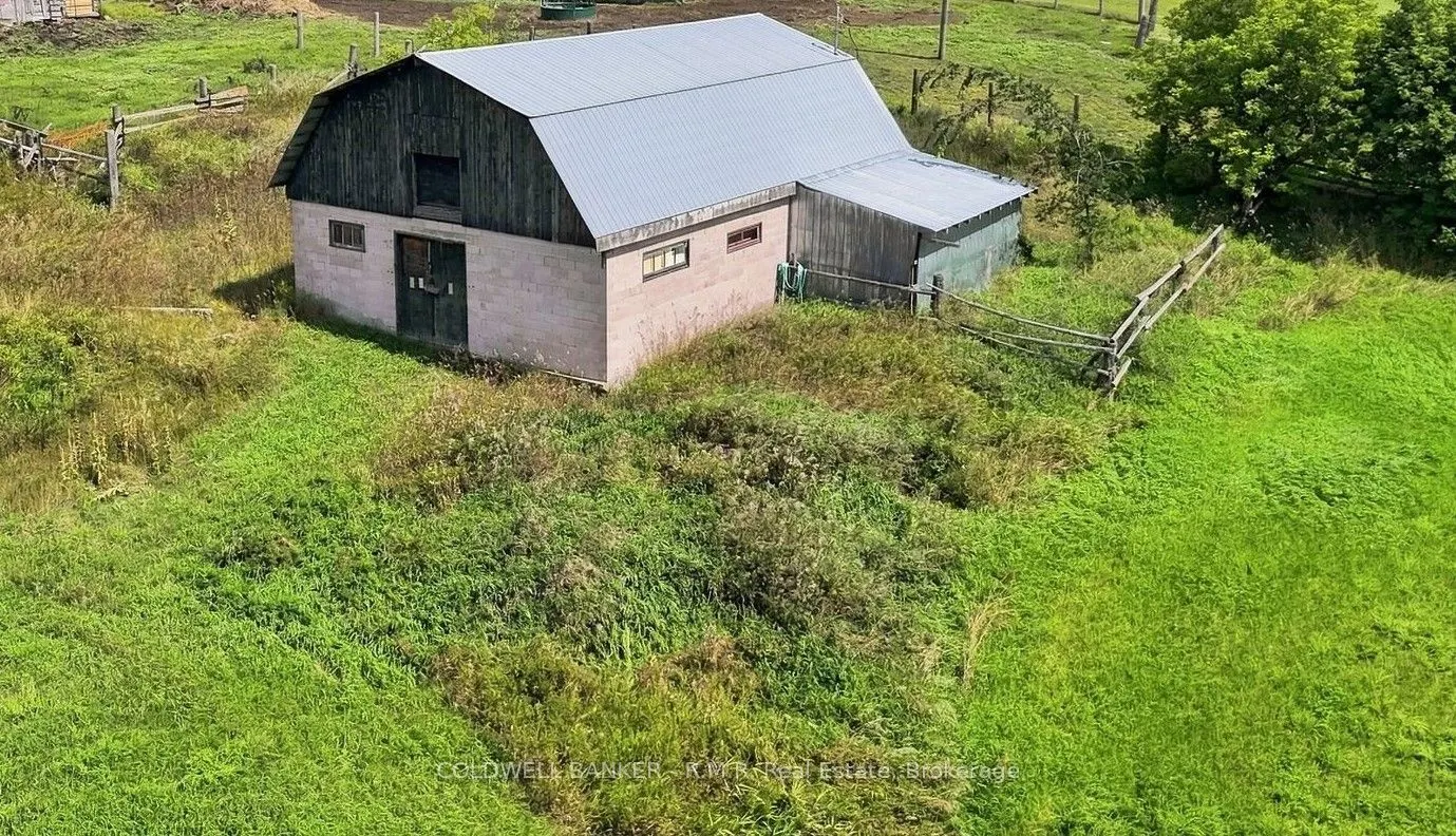 1695 Horseshoe Lake Road