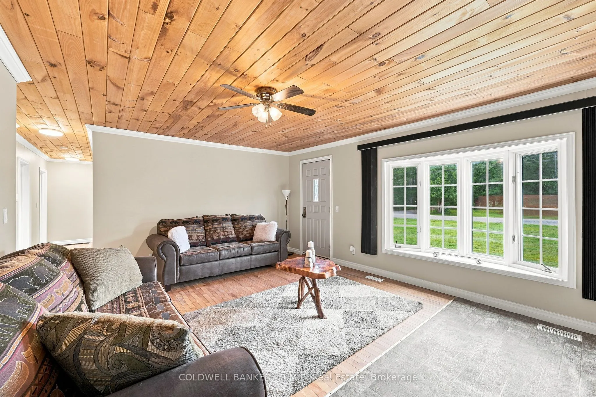 1695 Horseshoe Lake Road