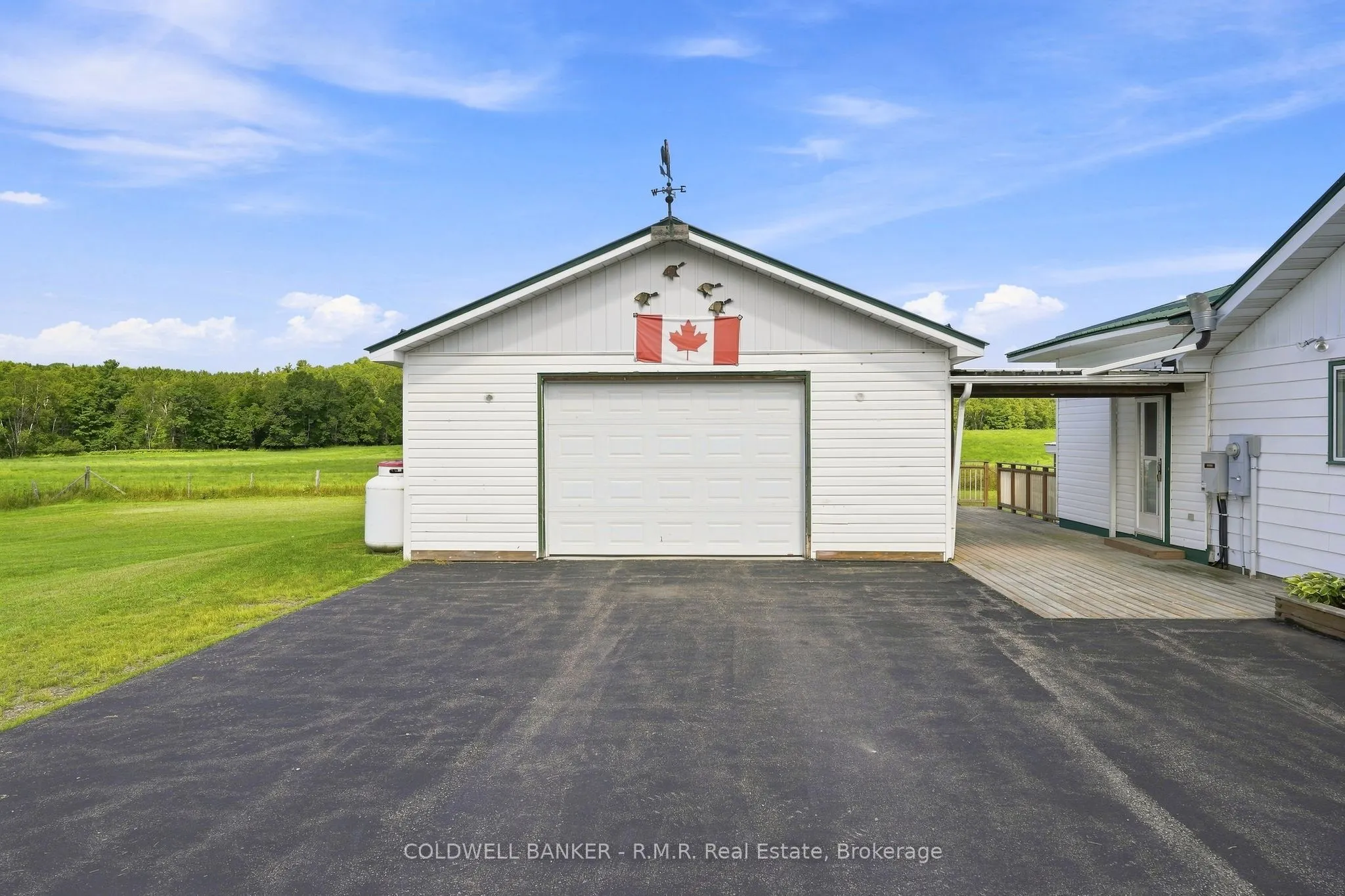 1695 Horseshoe Lake Road