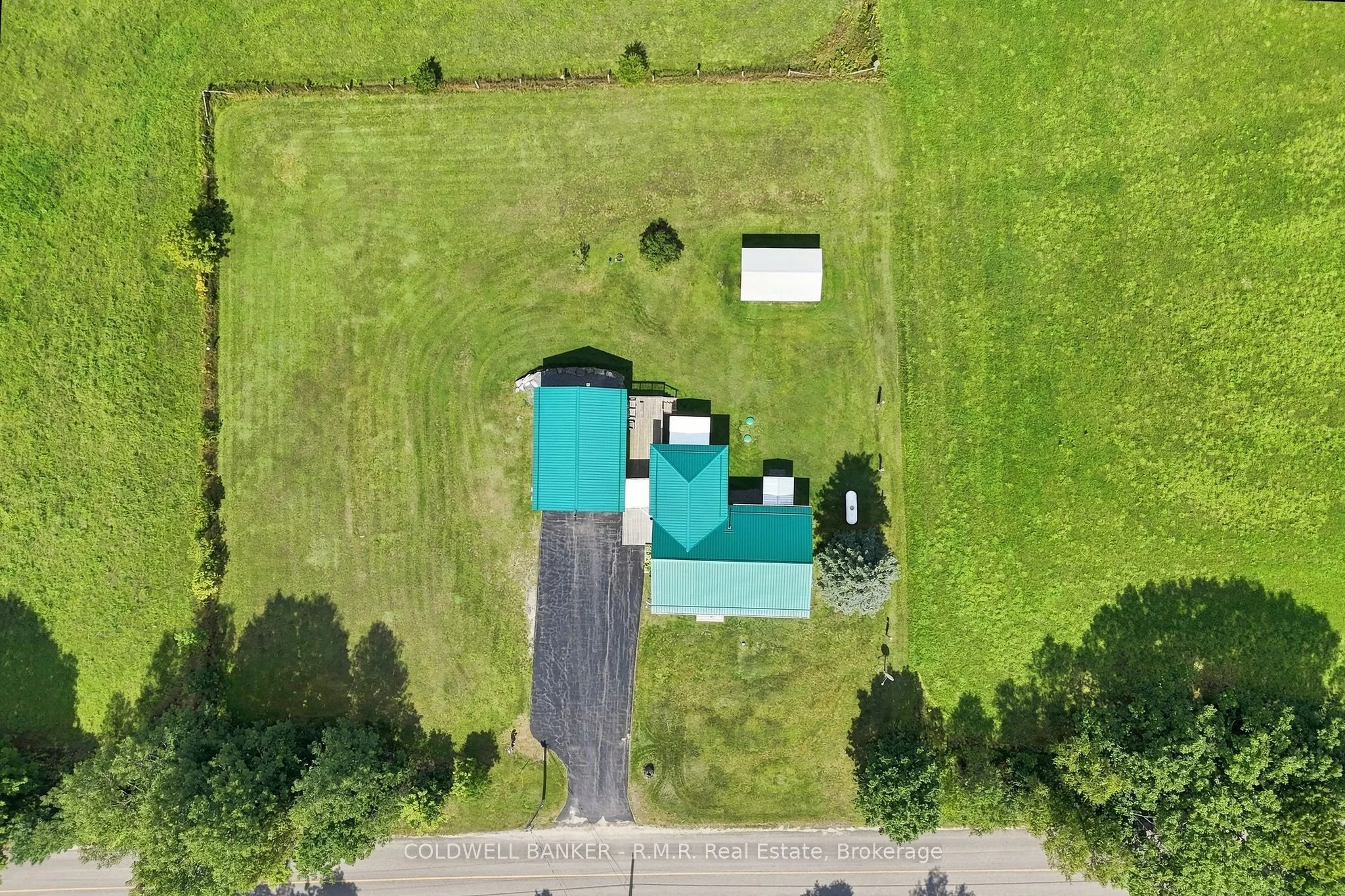 1695 Horseshoe Lake Road