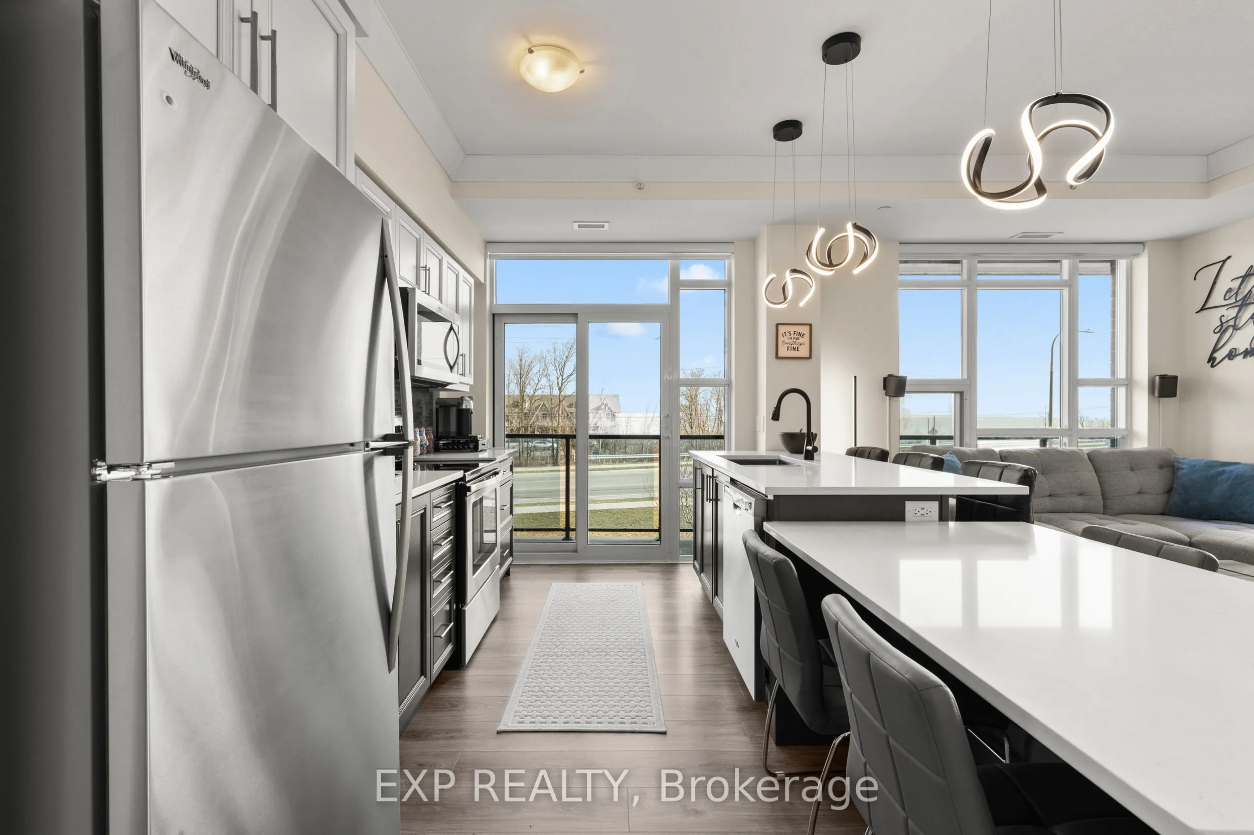 10 Concord Place #209