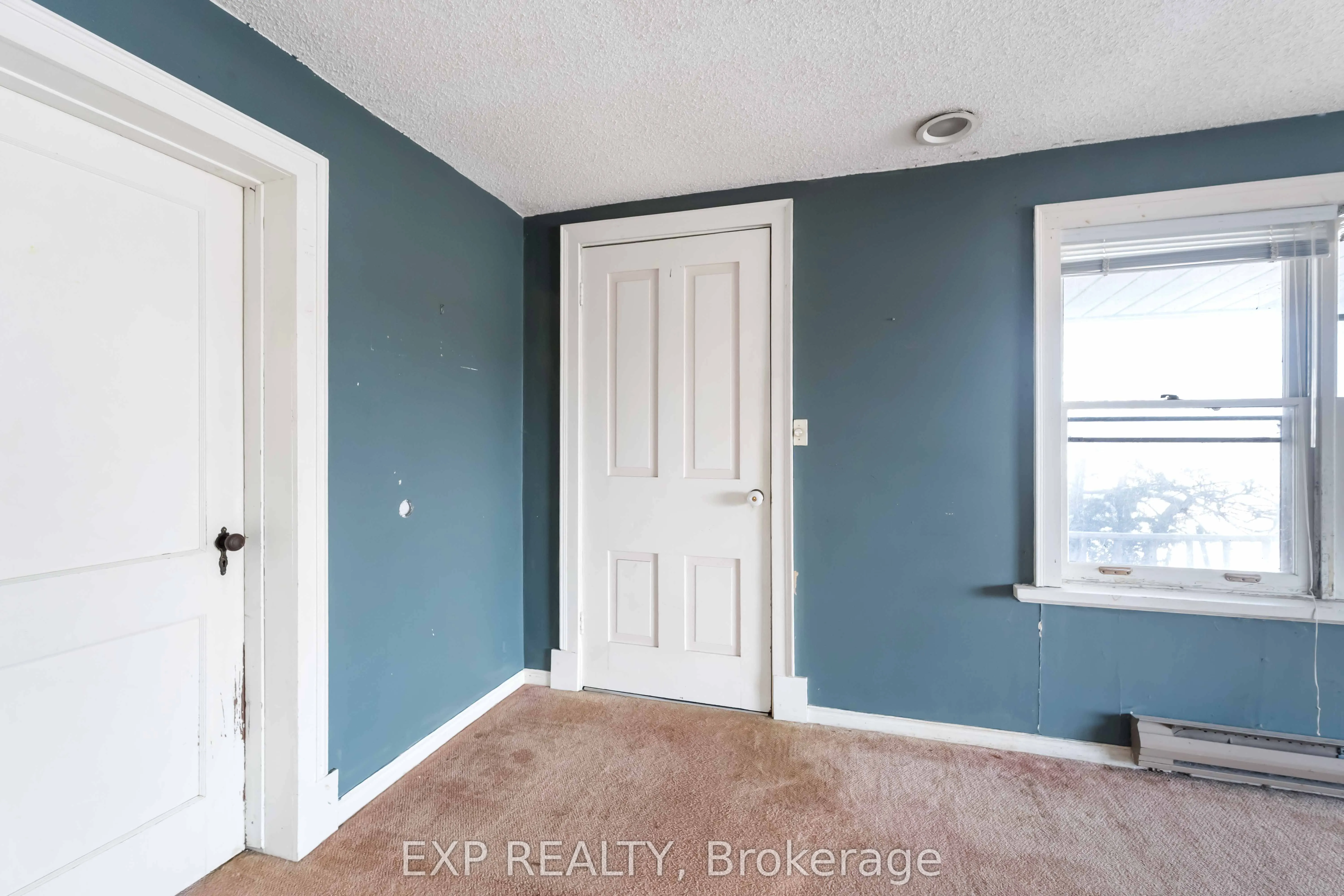 5378 Fly Road
