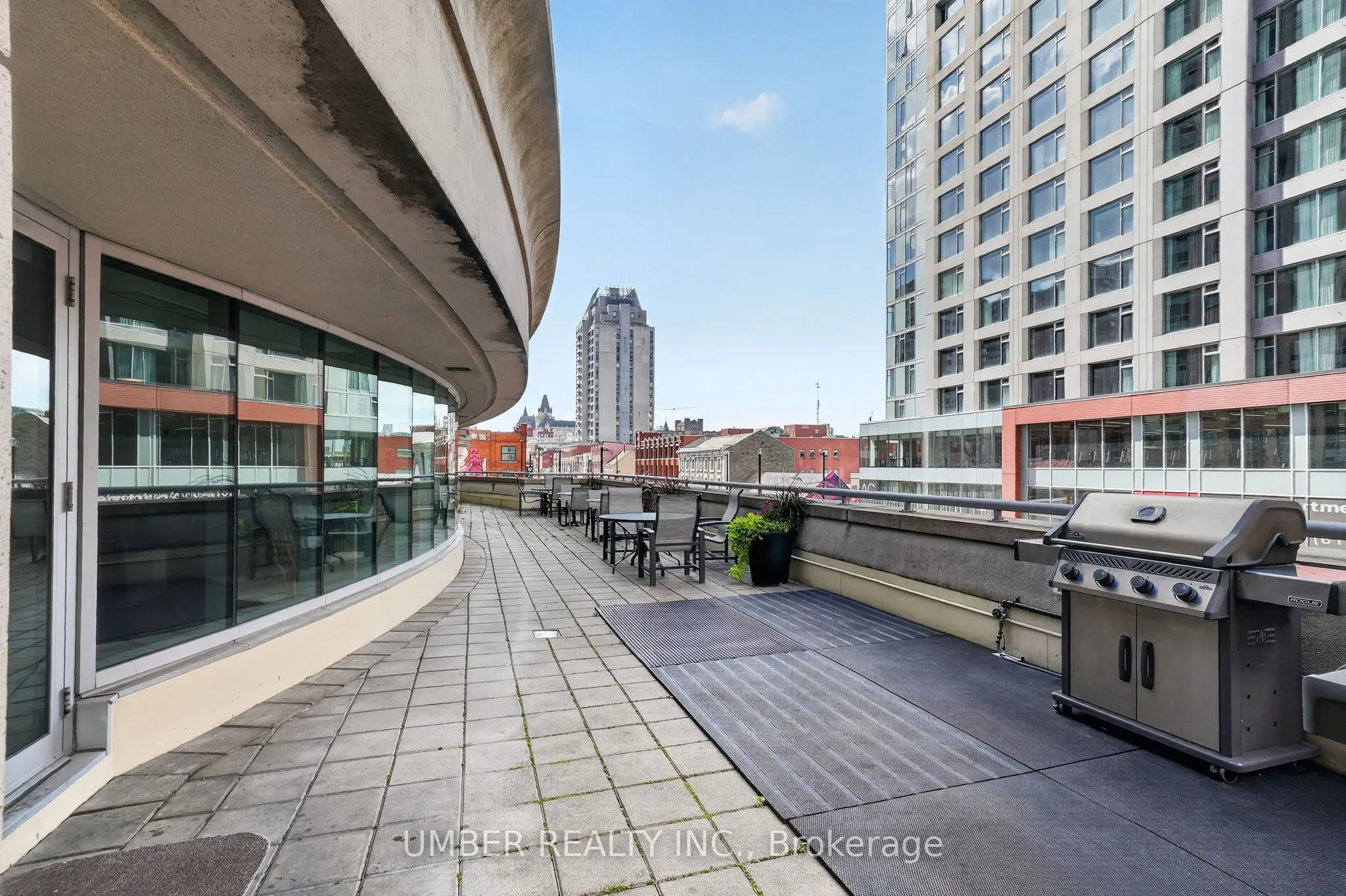 200 Rideau Street #2303