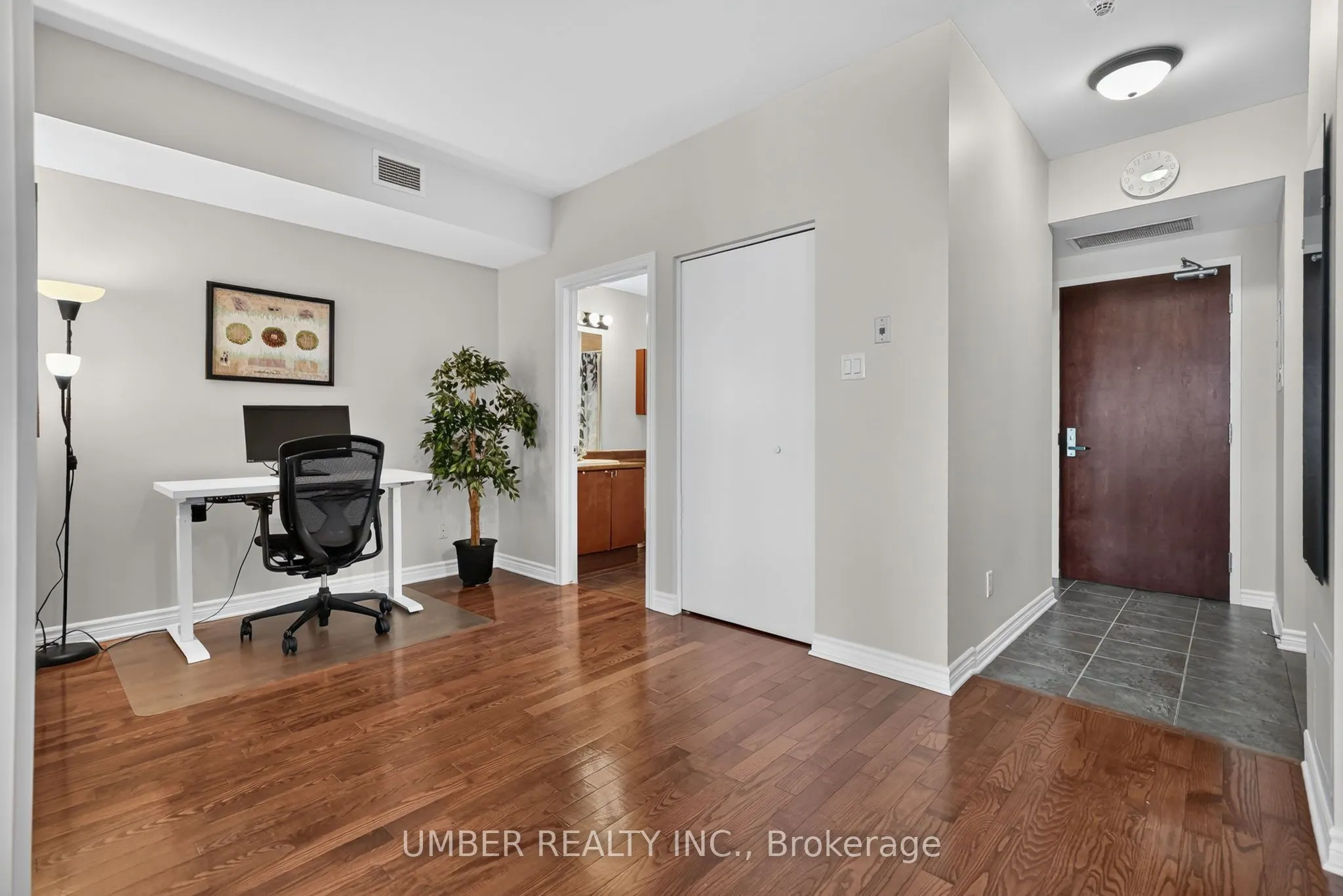 200 Rideau Street #2303