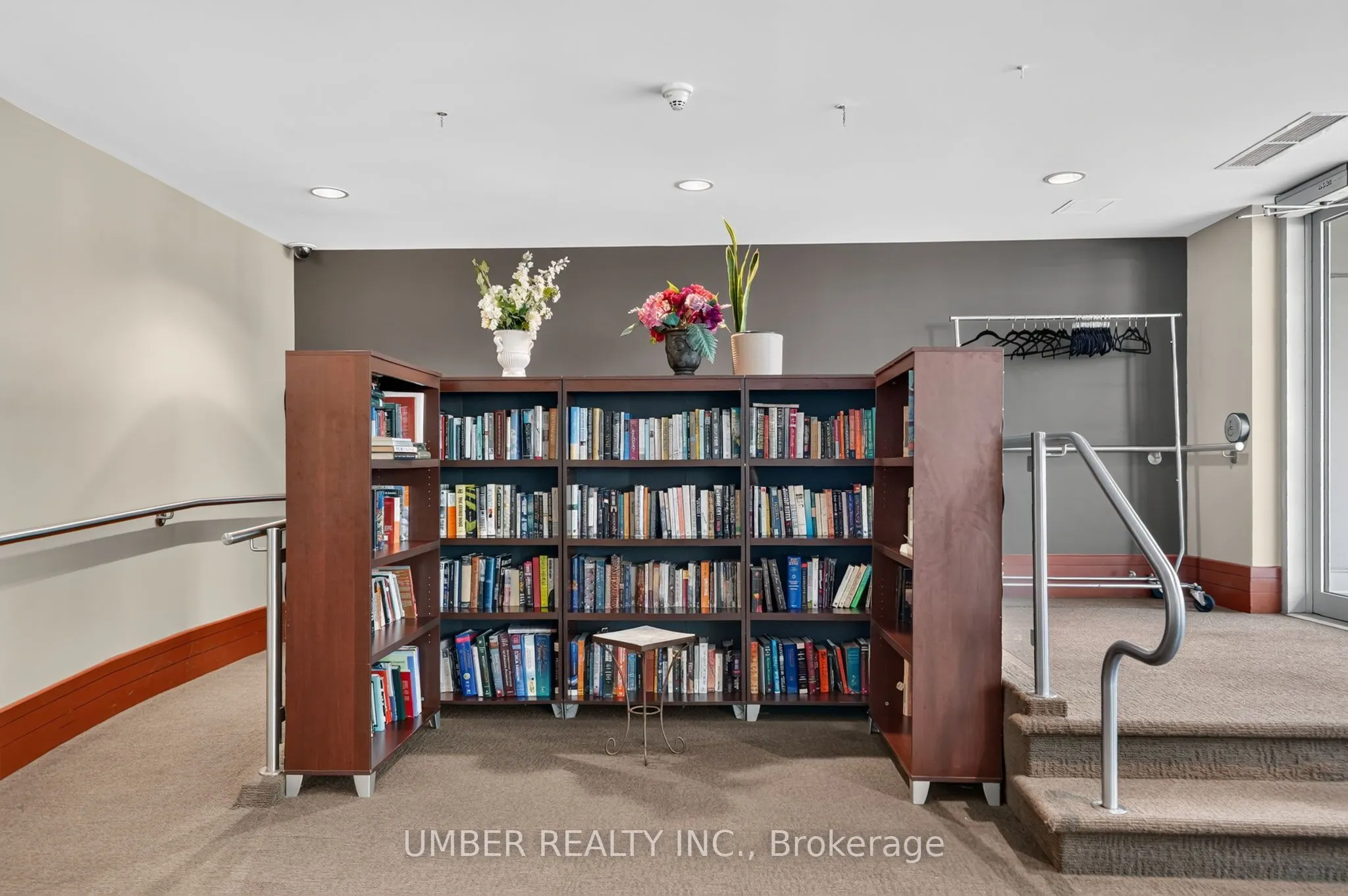 200 Rideau Street #2303