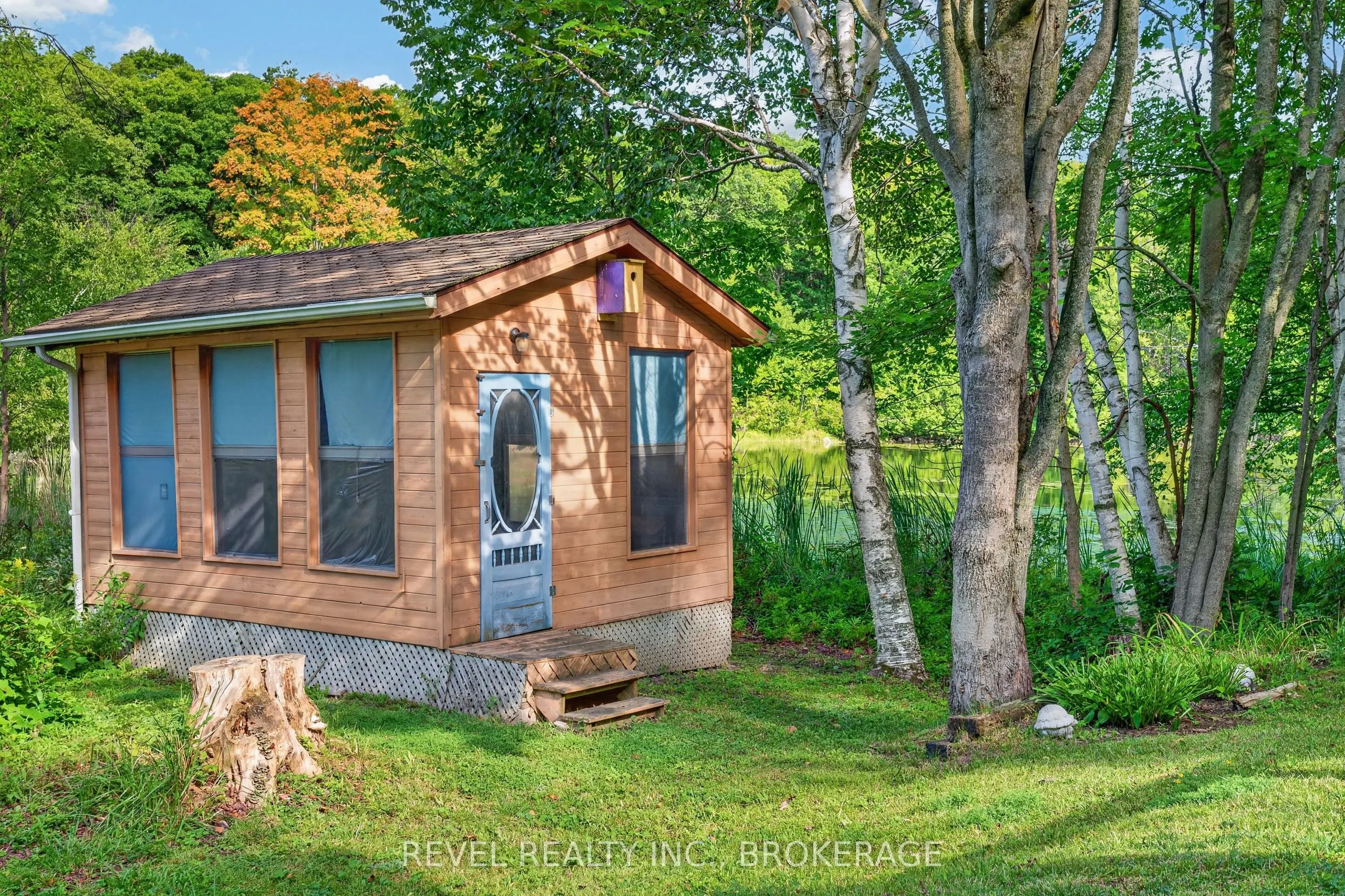 5383 Rideau Road