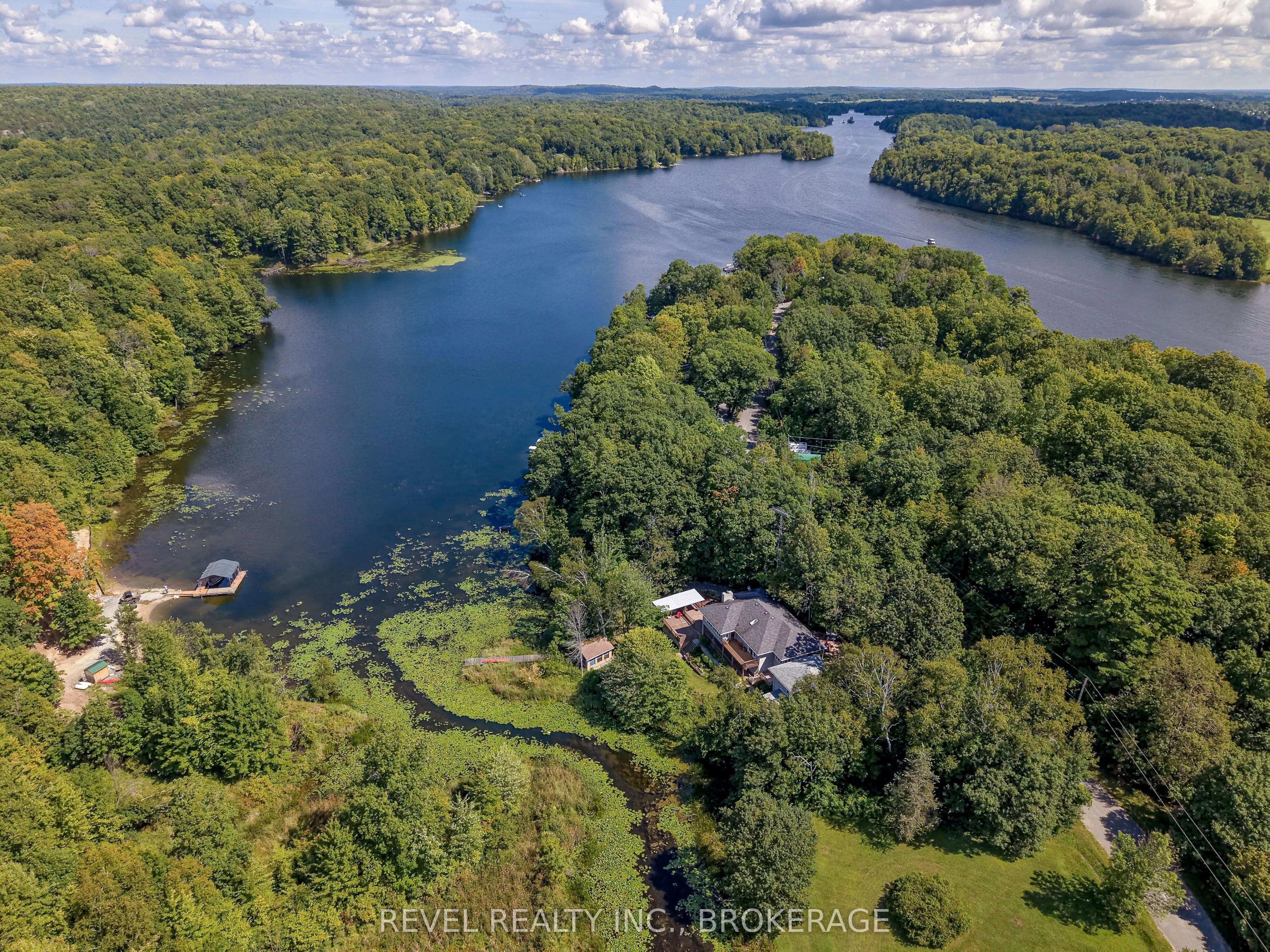 5383 Rideau Road