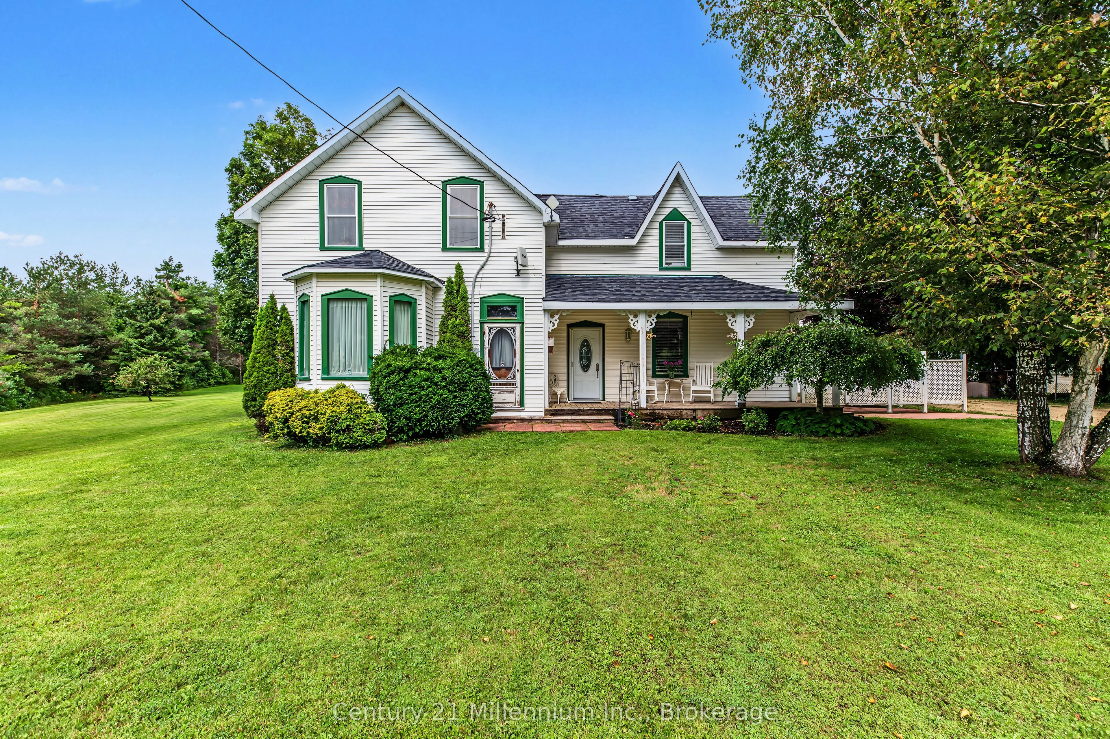580283 Sideroad 60