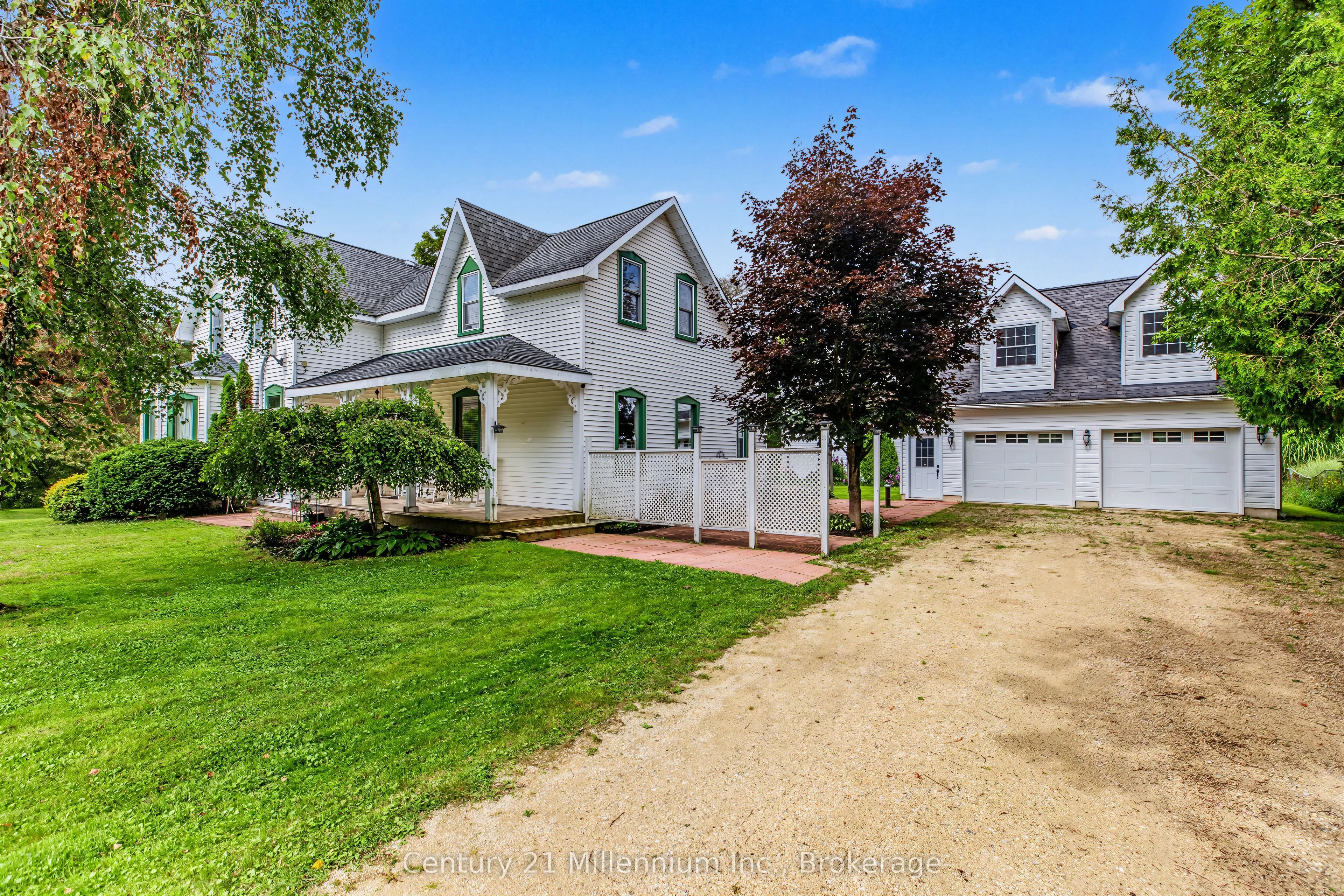 580283 Sideroad 60