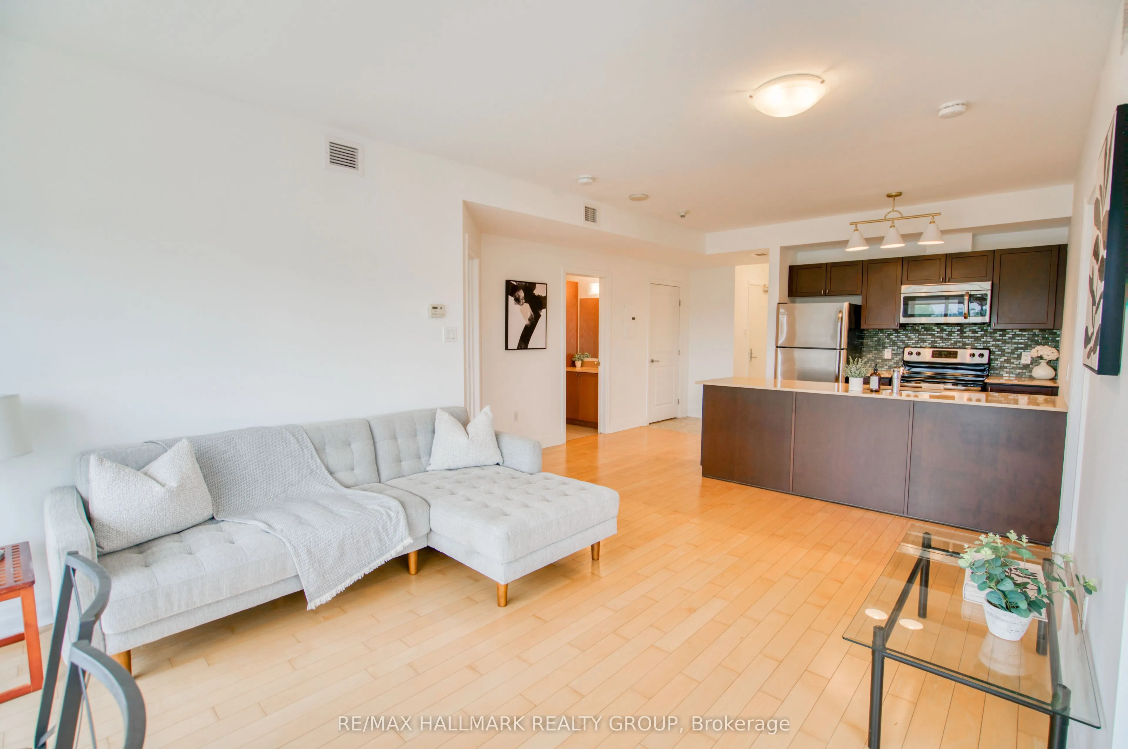 90 Landry Street #407