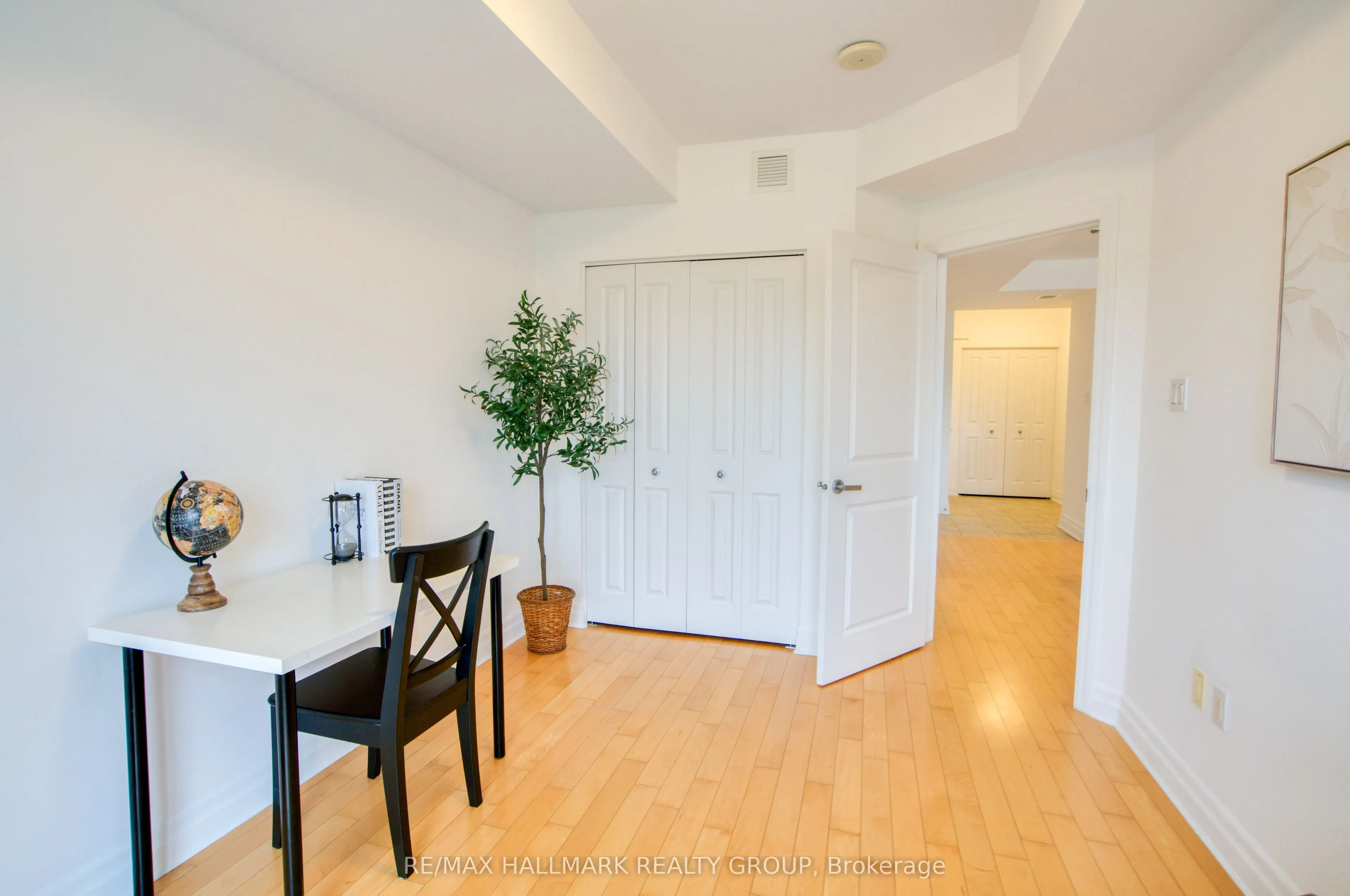 90 Landry Street #407