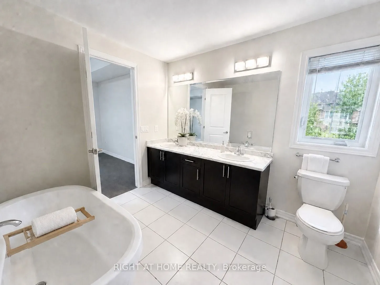 52 Heming Trail