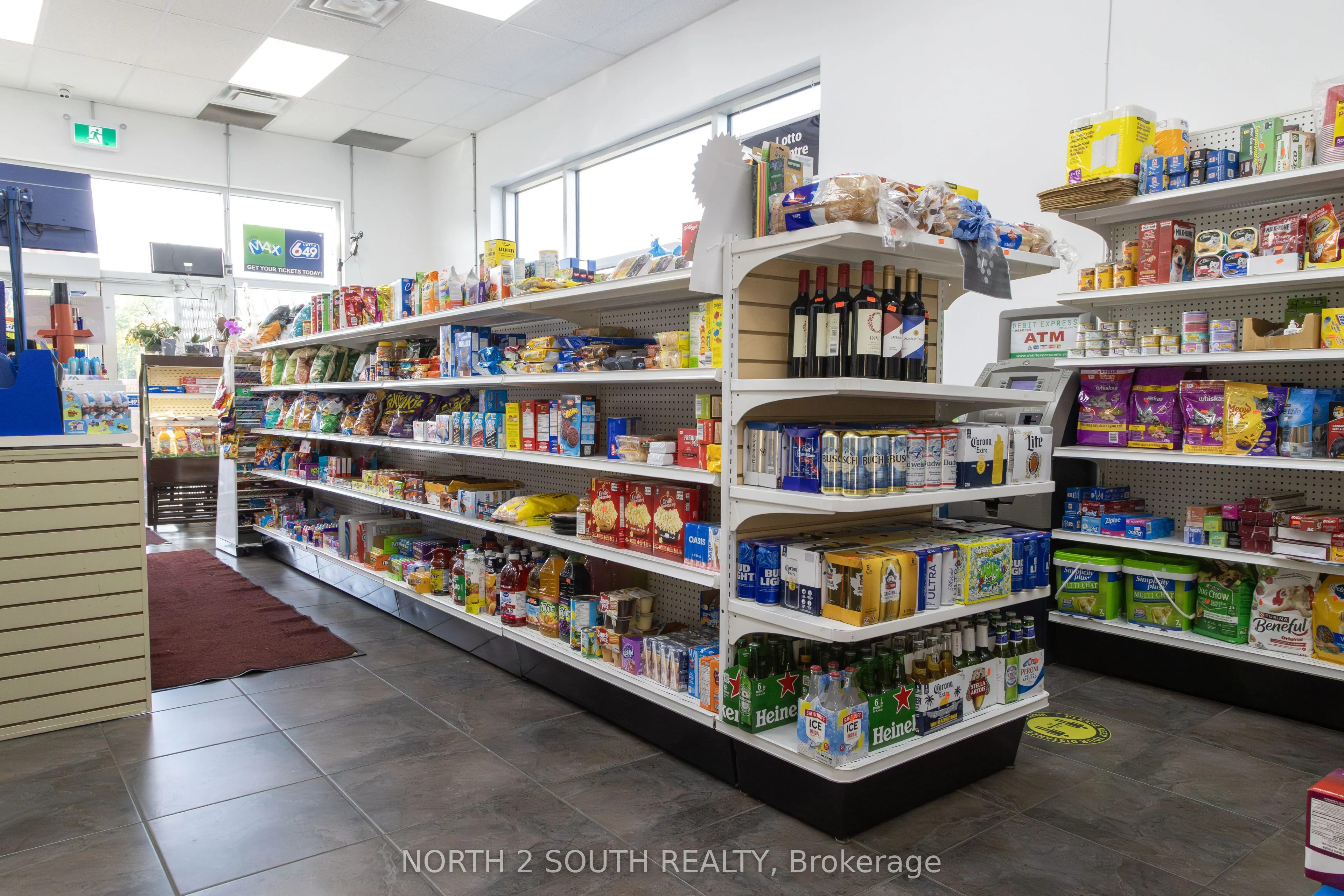 477 Dundas Street E #5
