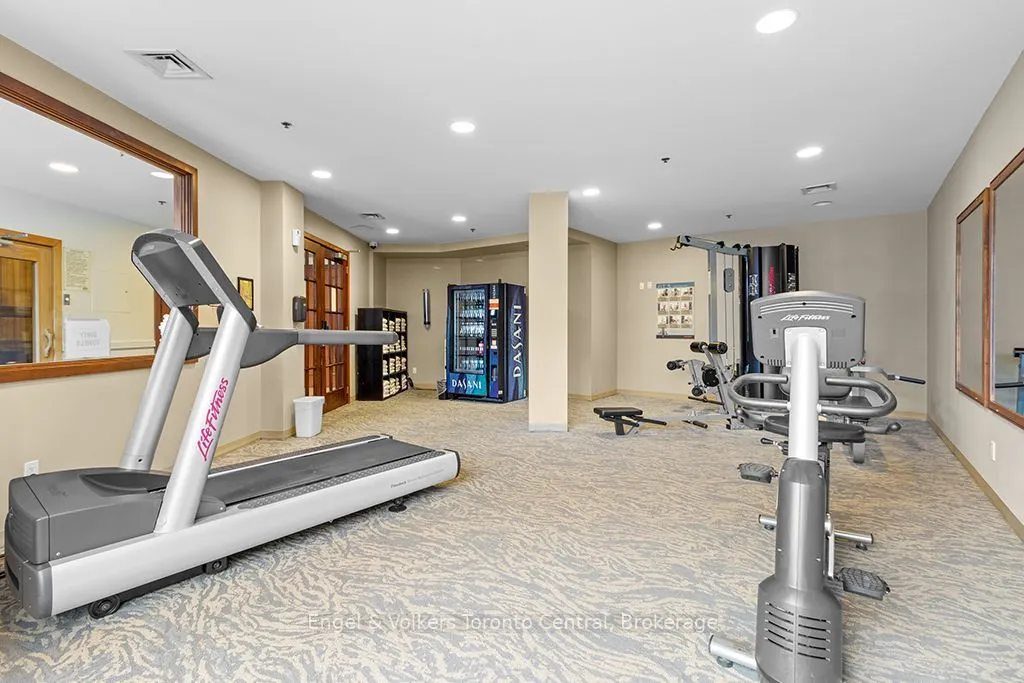 156 Jozo Weider Boulevard #275