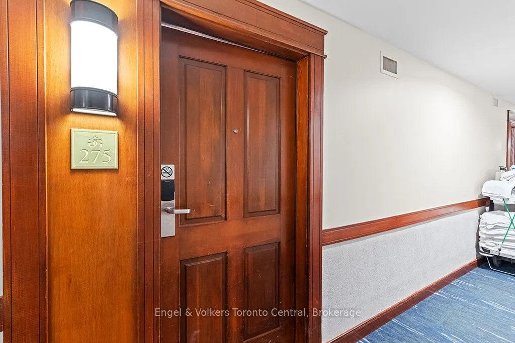 156 Jozo Weider Boulevard #275