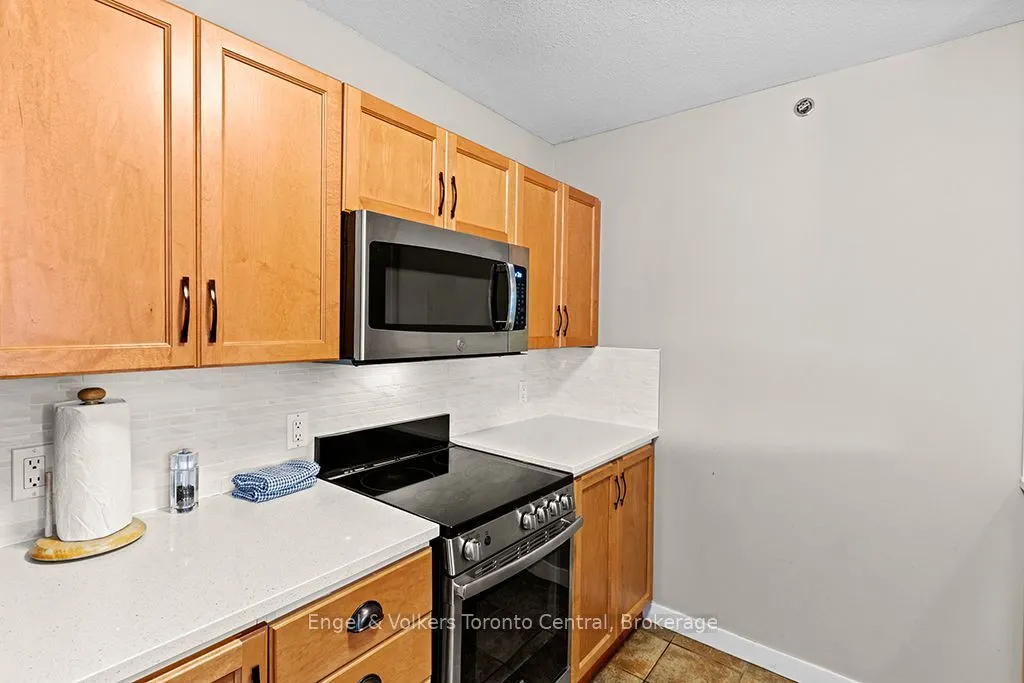 156 Jozo Weider Boulevard #275