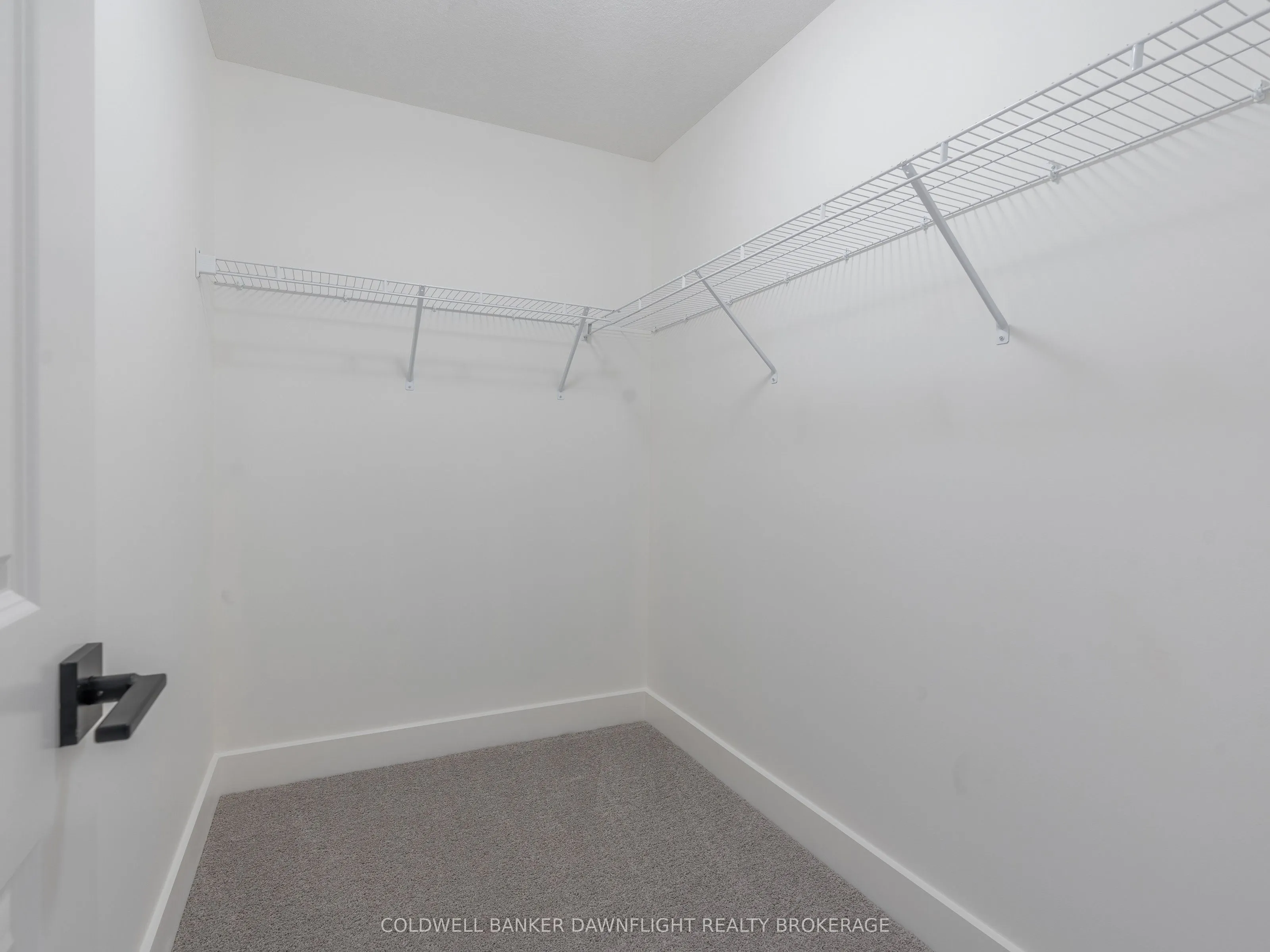 147 Scotts Drive #11