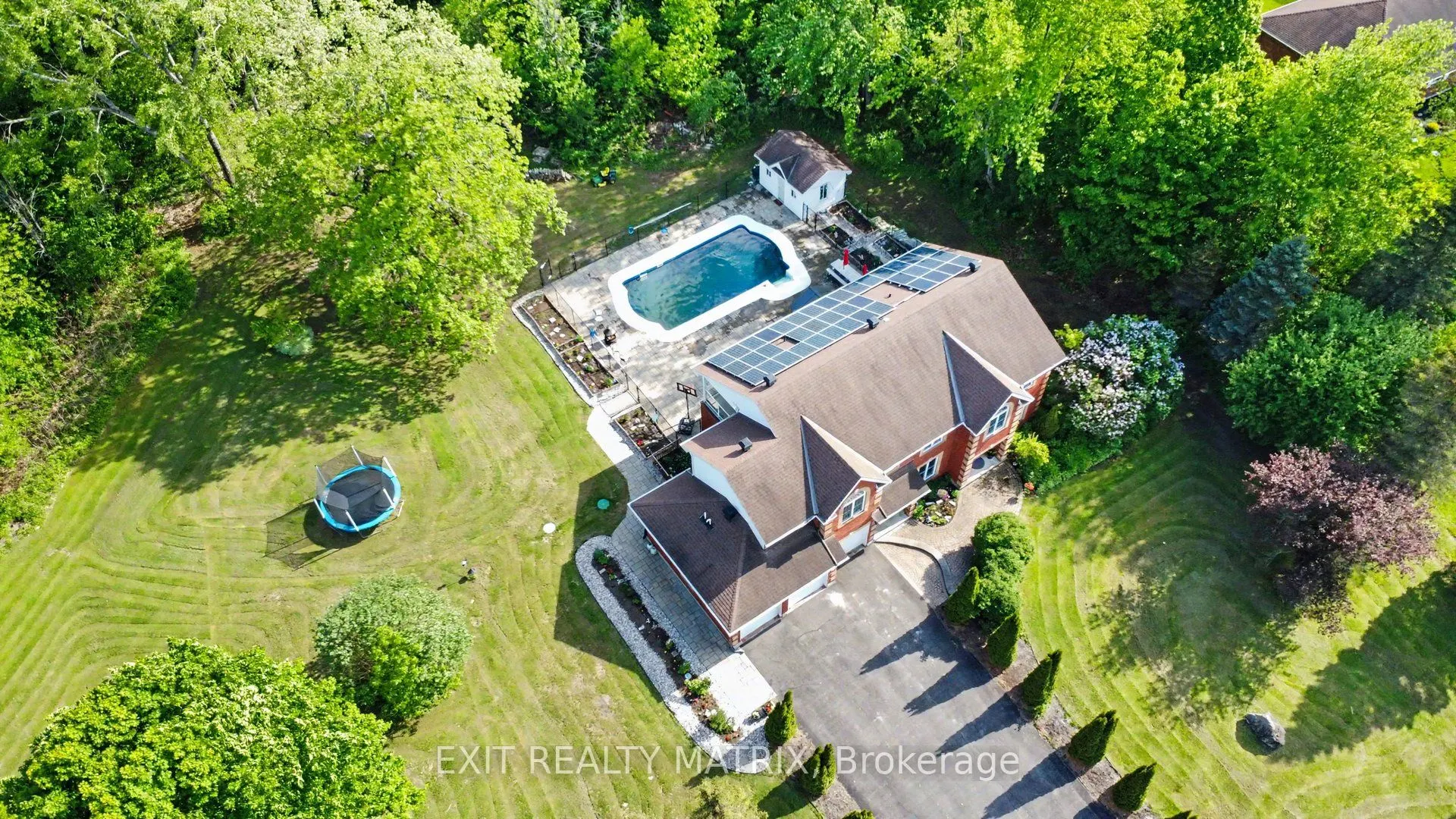 1322 Du Gouverneur Drive