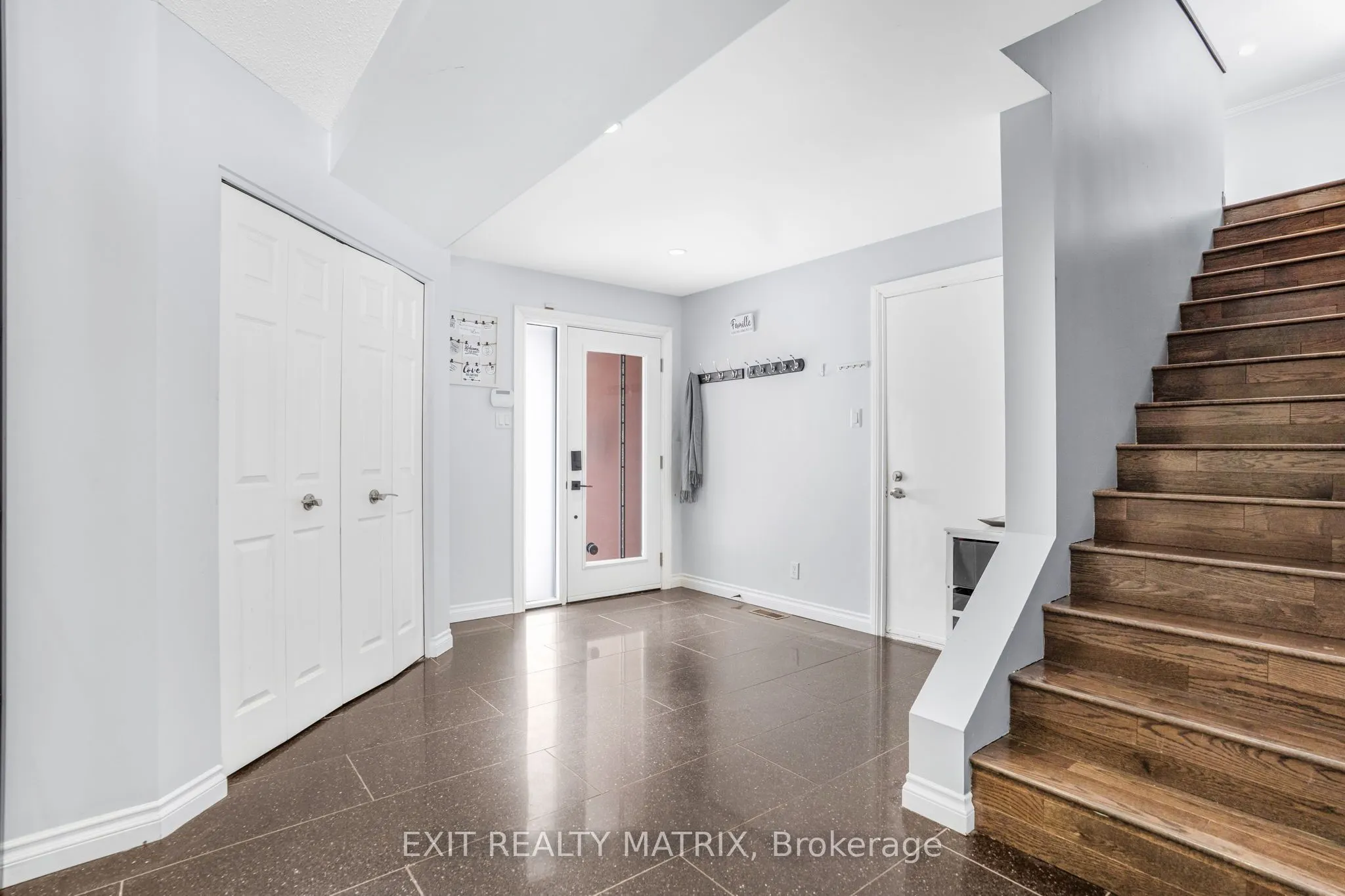 1322 Du Gouverneur Drive