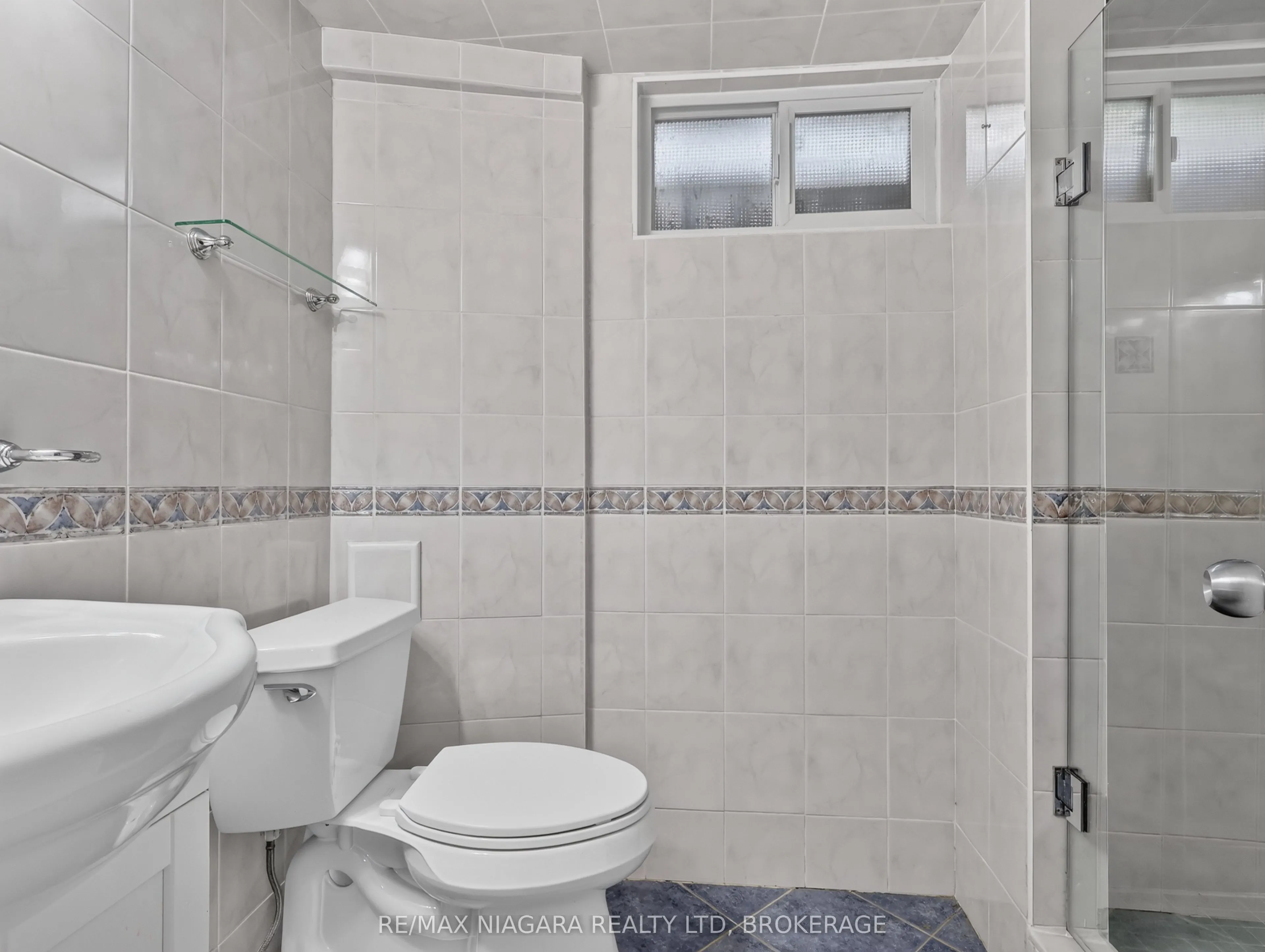 14 Fairlawn Court