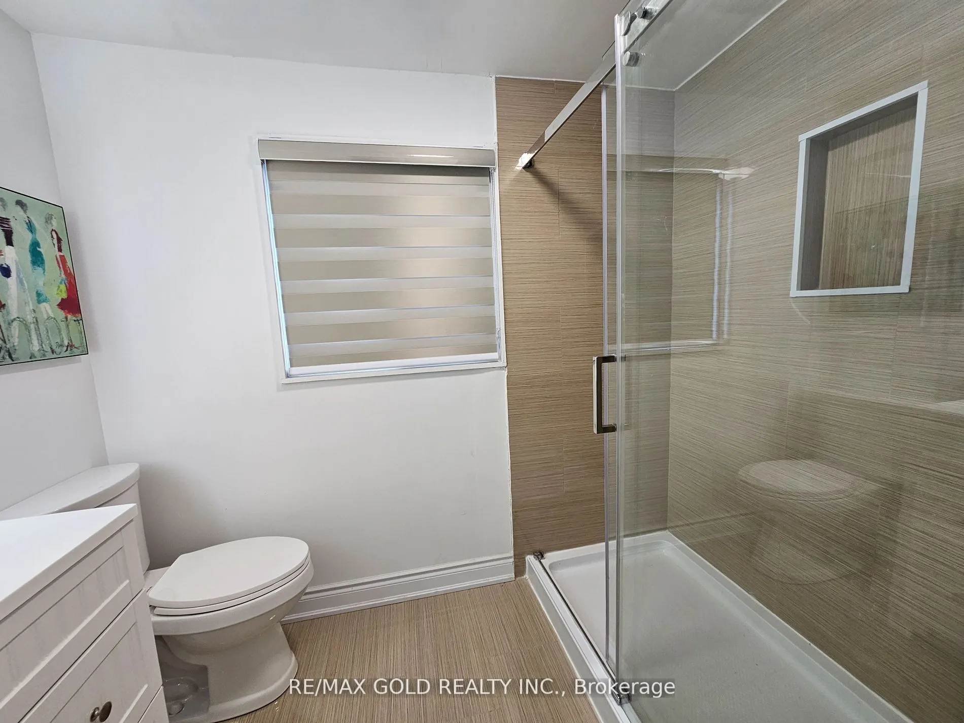 285 NORTH WATER Street W
