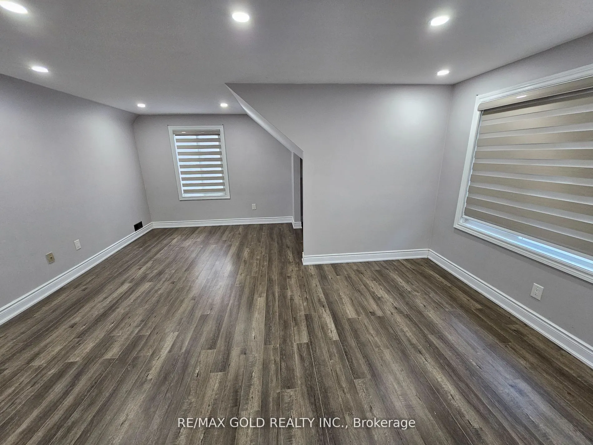285 NORTH WATER Street W