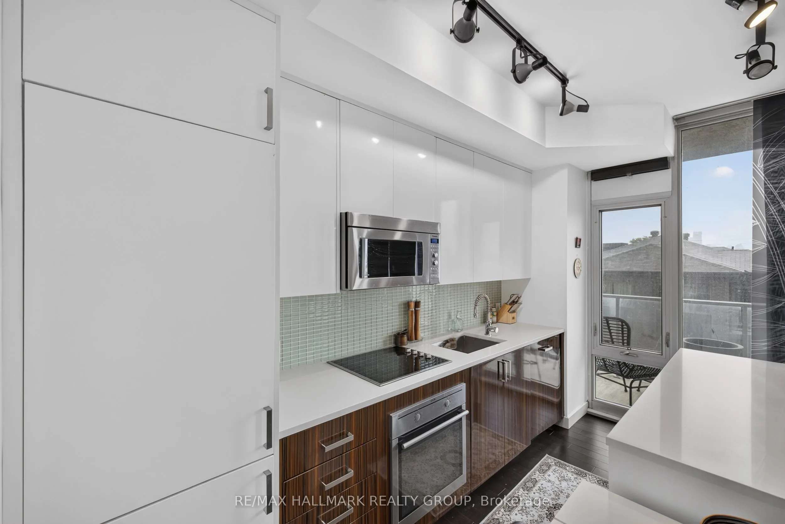 201 Parkdale Avenue #408