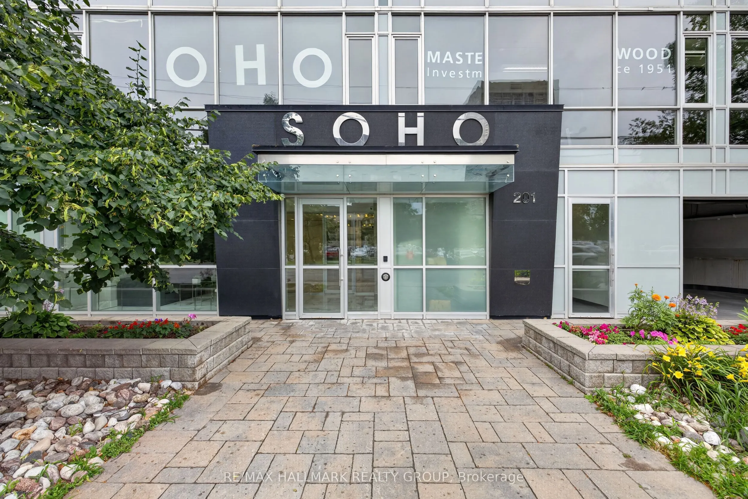 201 Parkdale Avenue #408