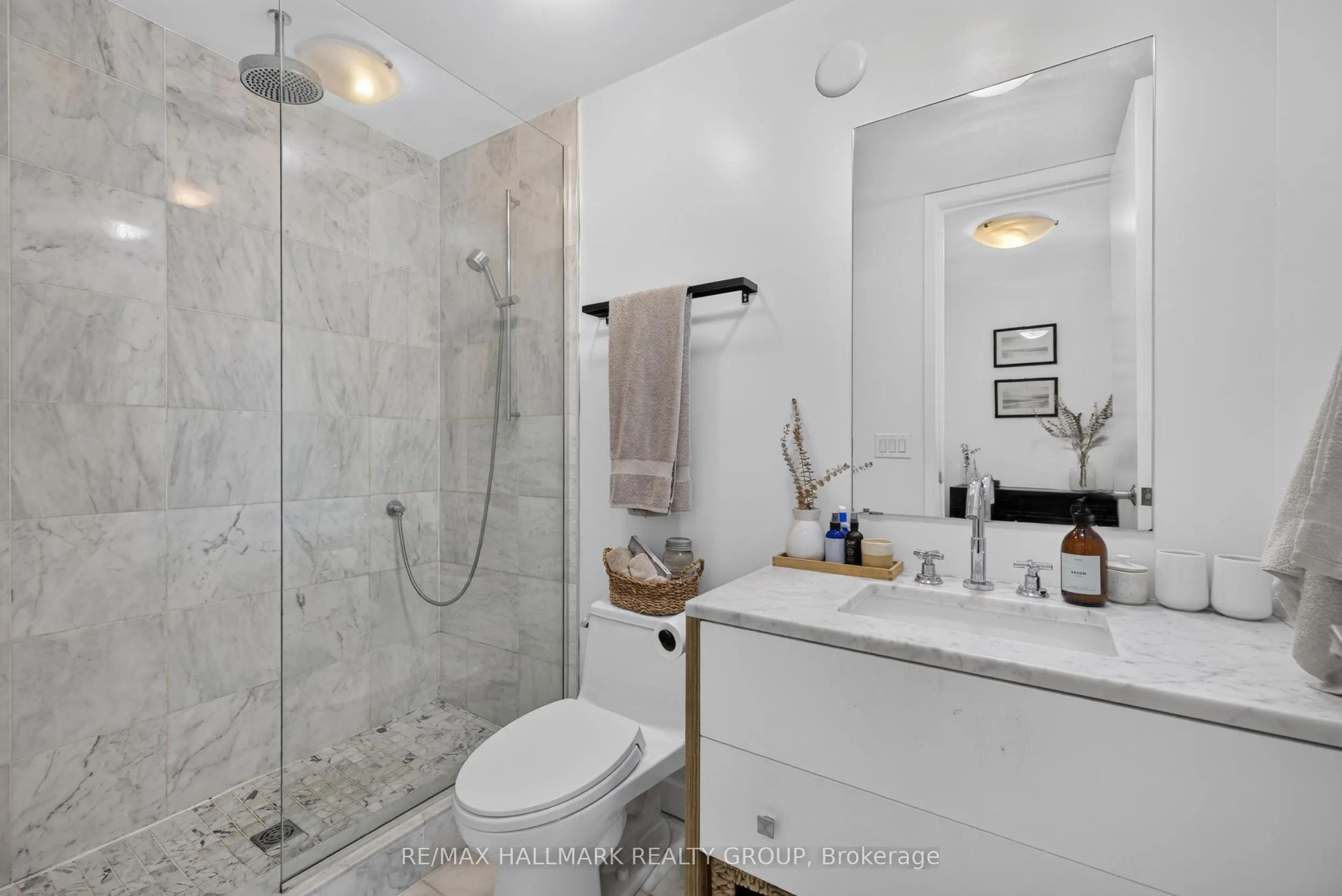 201 Parkdale Avenue #408