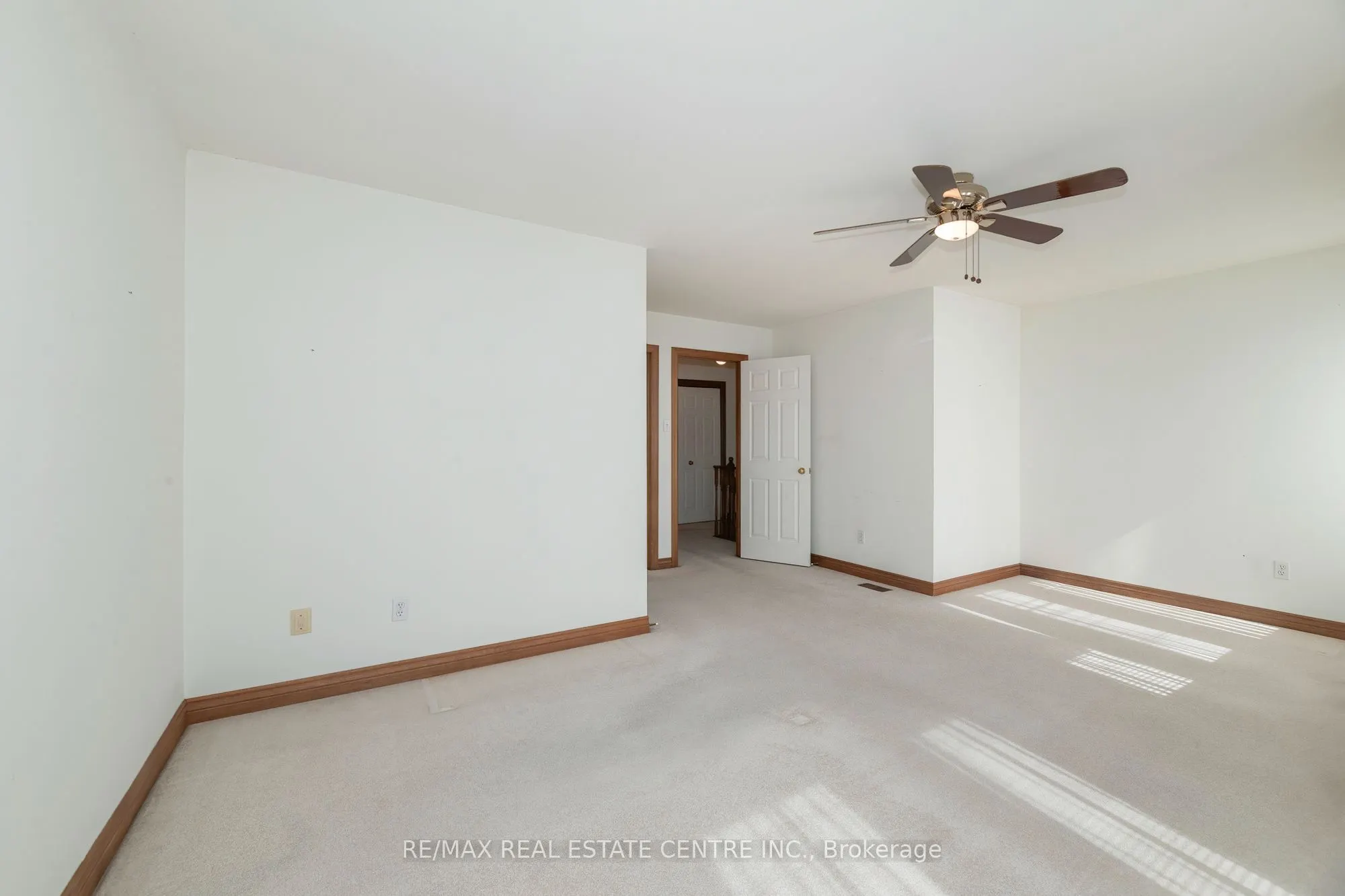 2 Walker Court
