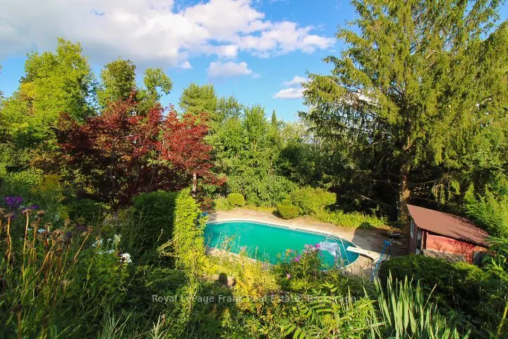 1561 Cherryhill Road