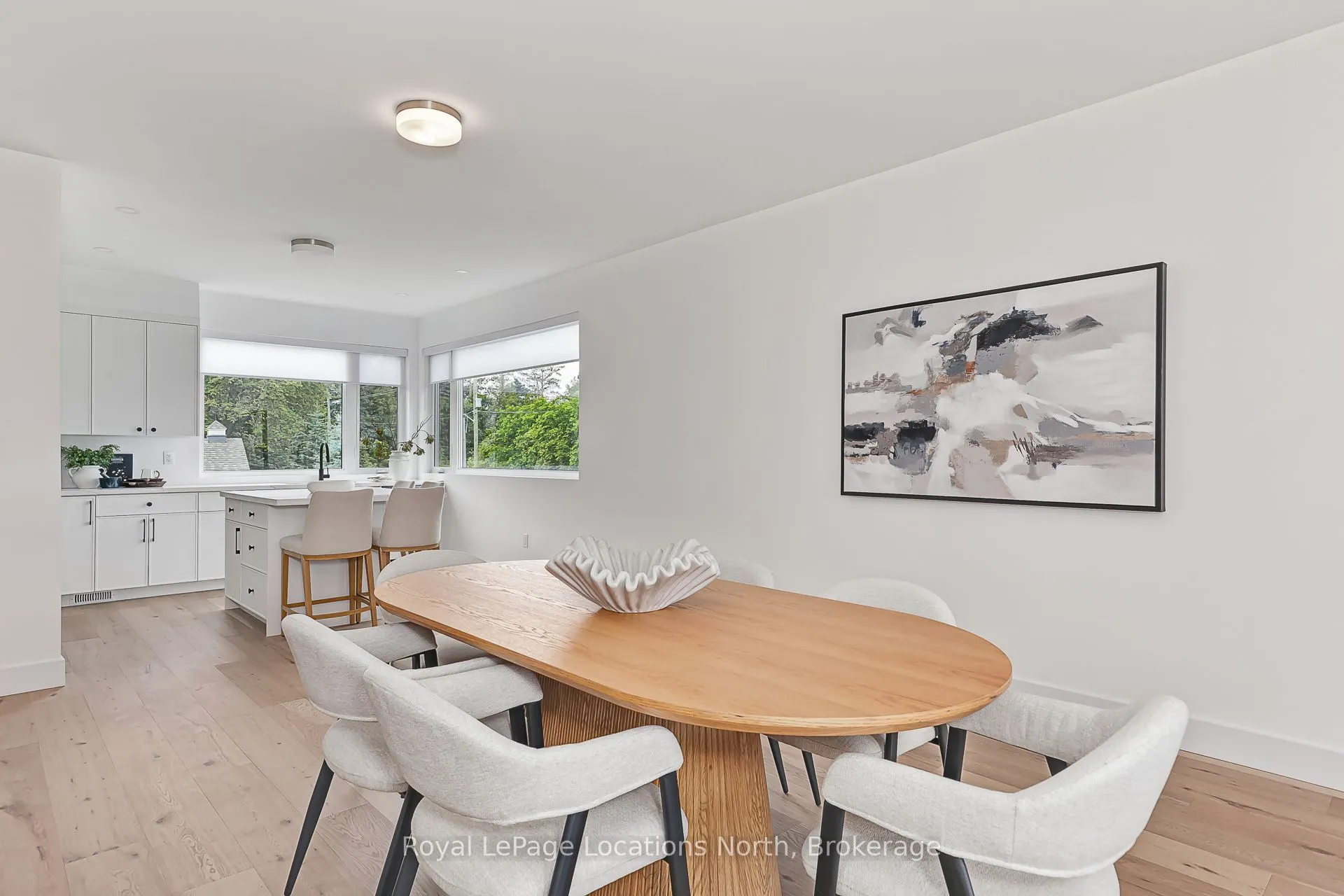 25 Lansdowne Street S #1