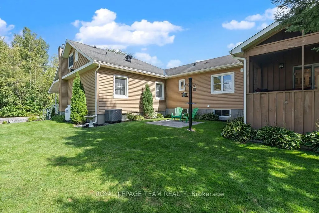 4869 THUNDER Road