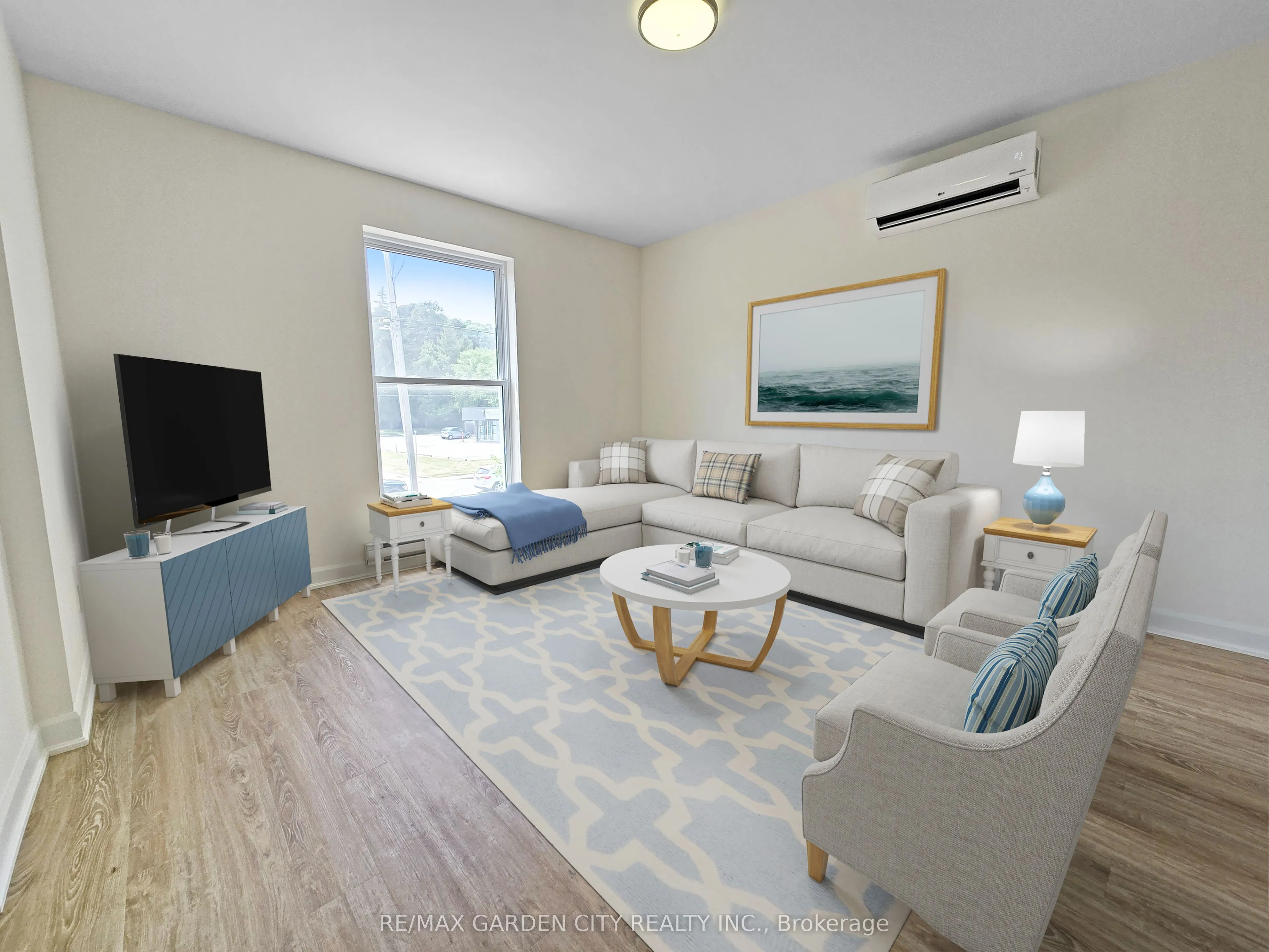 63 Main Street E #2