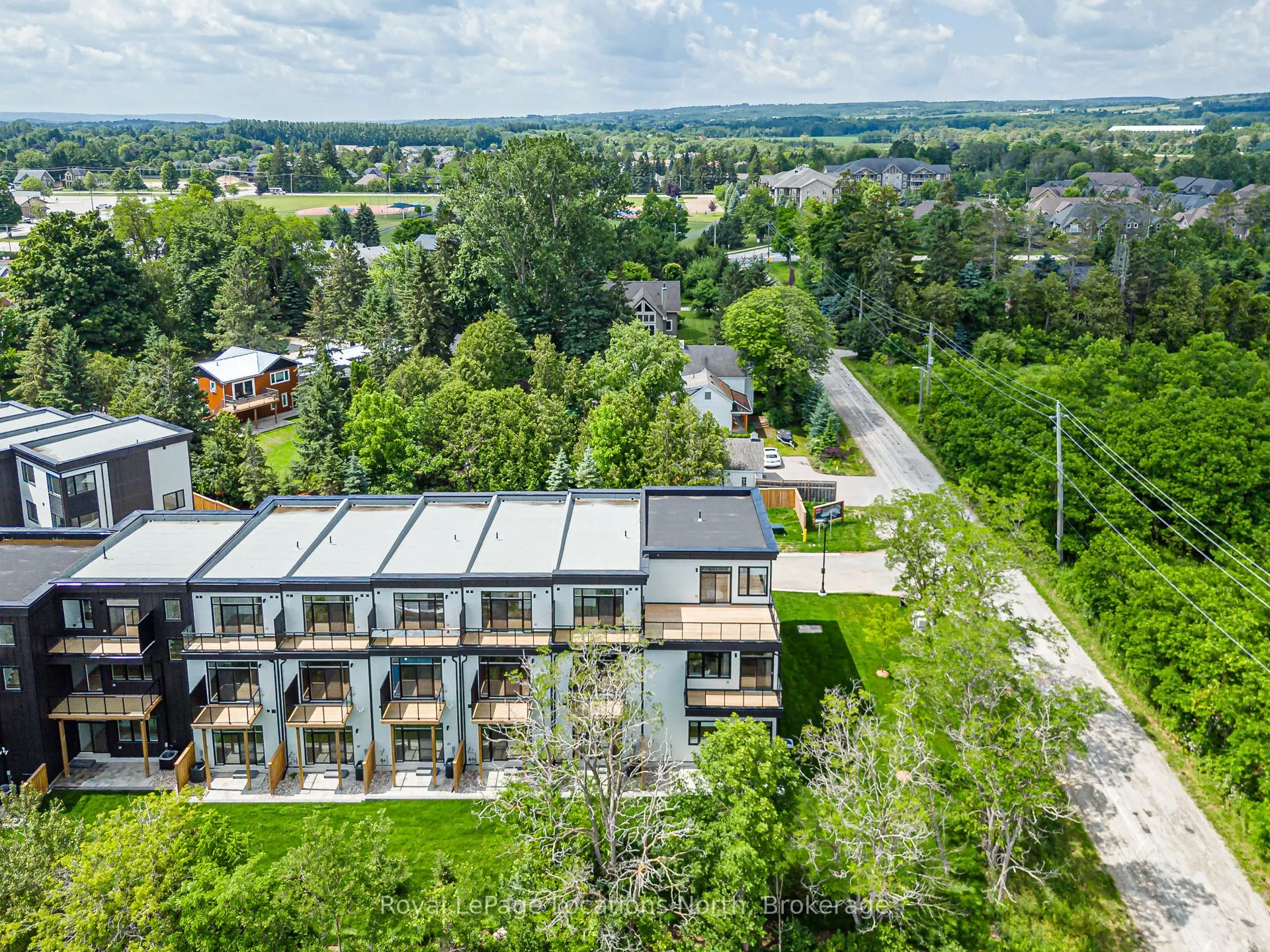 25 Lansdowne Street S #9