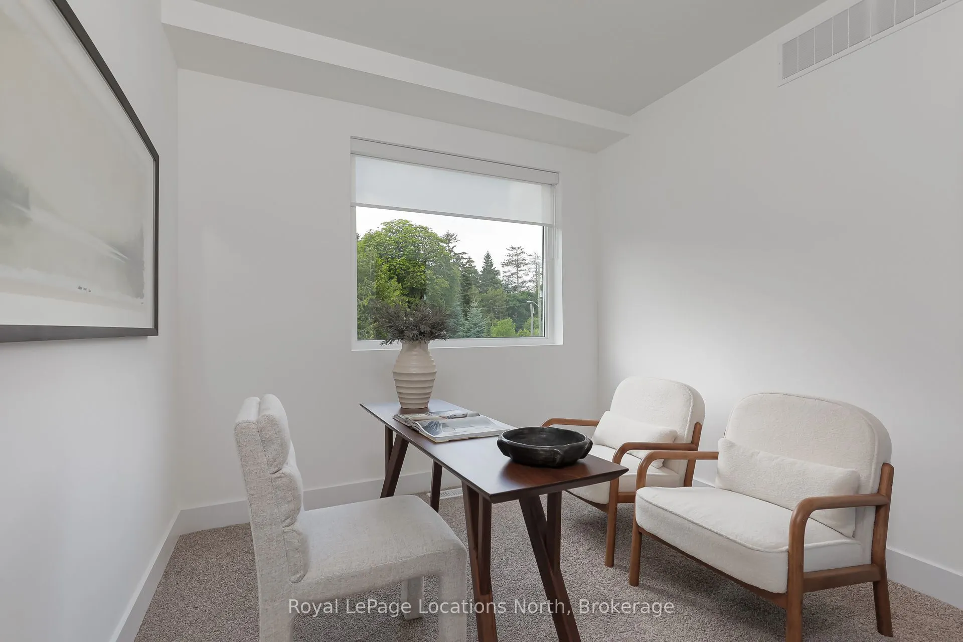 25 Lansdowne Street S #9