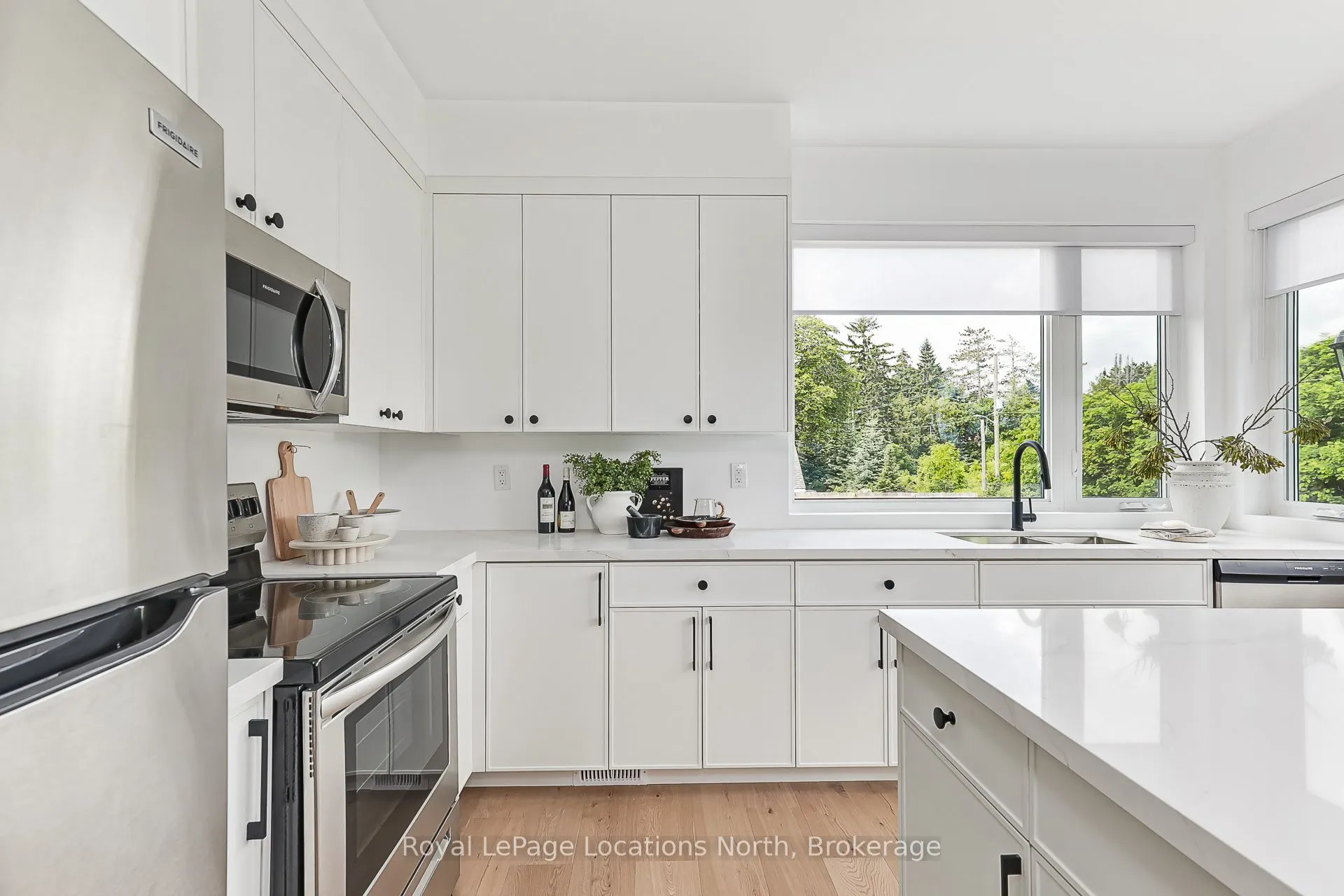 25 Lansdowne Street S #9