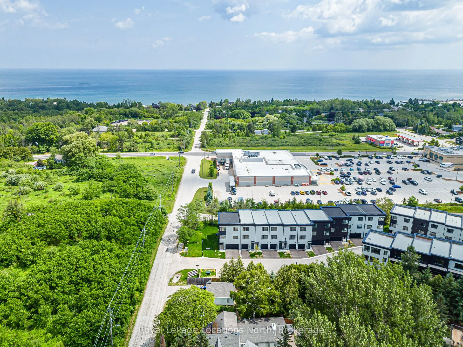 25 Lansdowne Street S #9