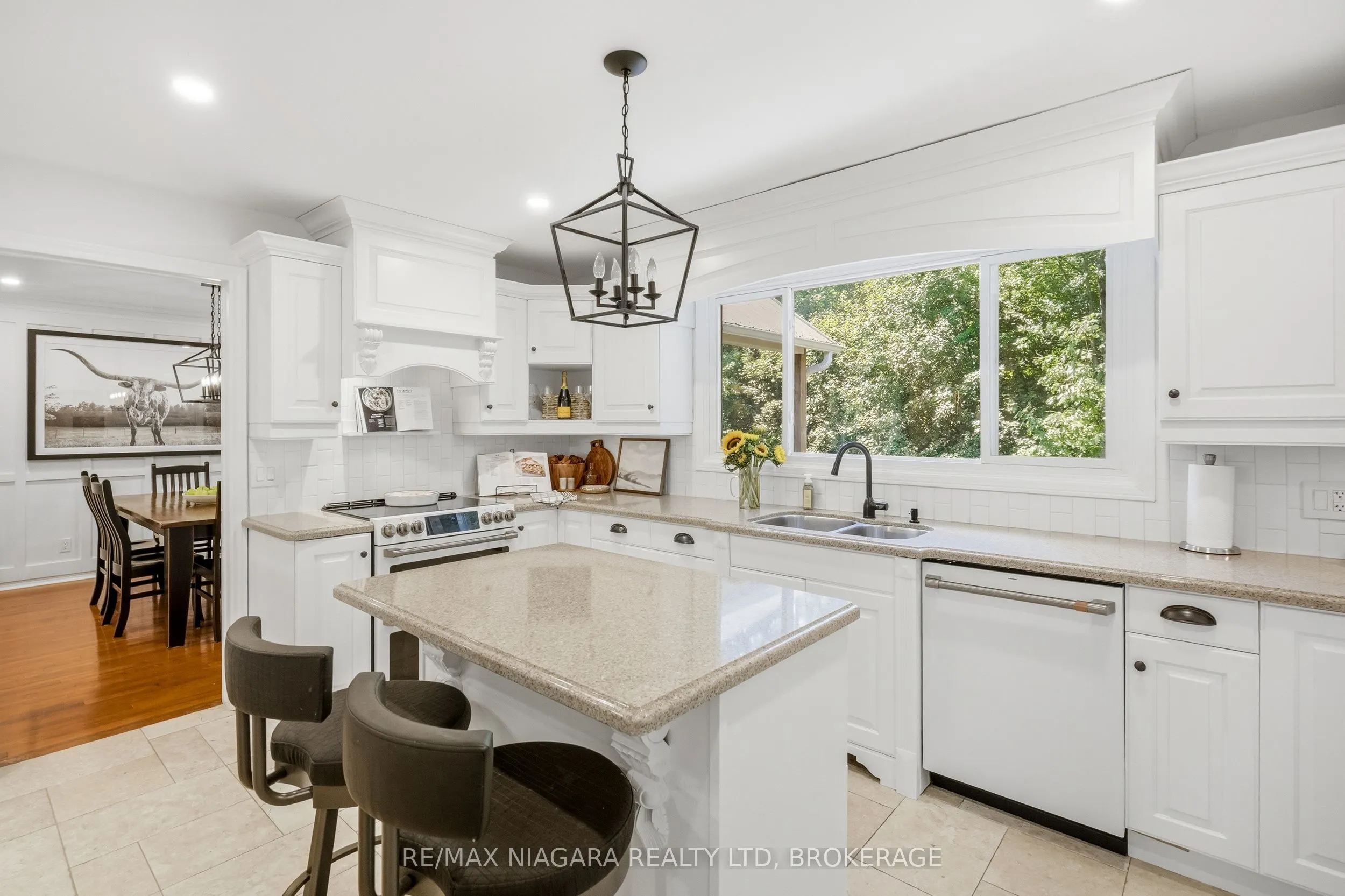 25 Berkhout Terrace