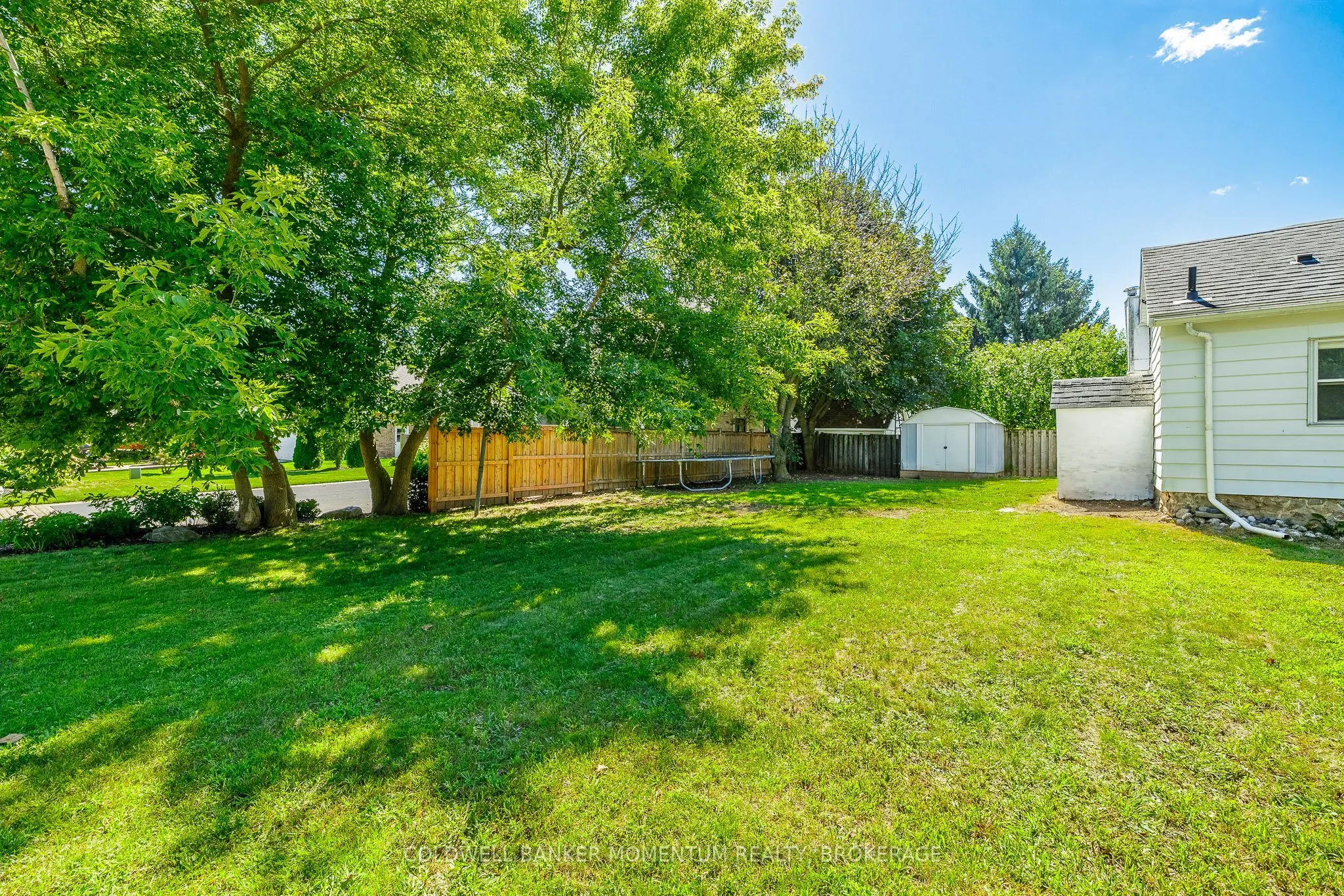 1201 Pelham Street