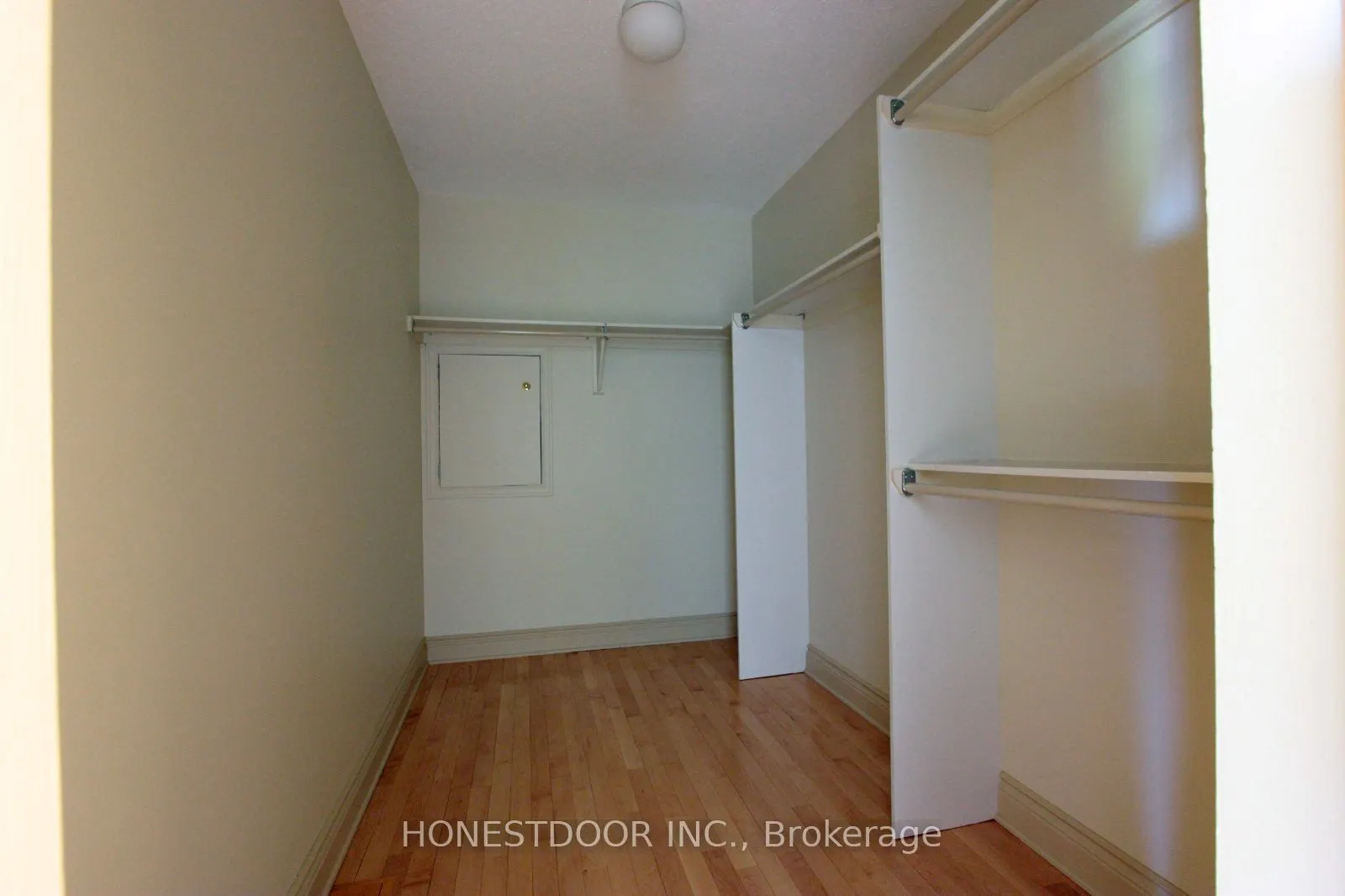 34 Long Gate Court