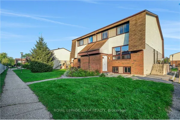 13 Woodvale Green #Unit# A