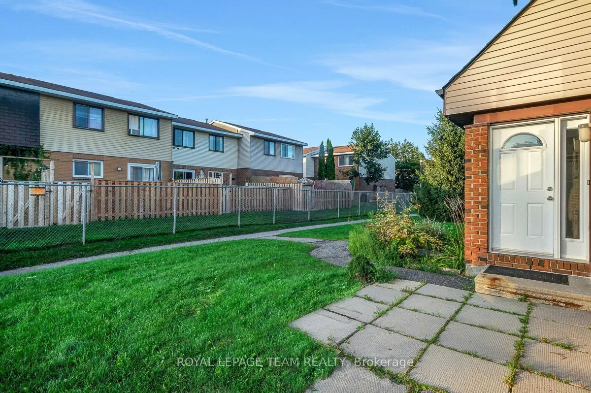 13 Woodvale Green #Unit# A