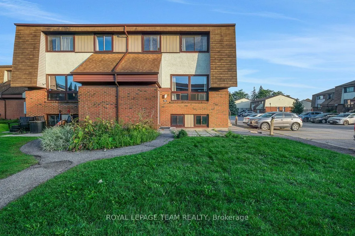 13 Woodvale Green #Unit# A